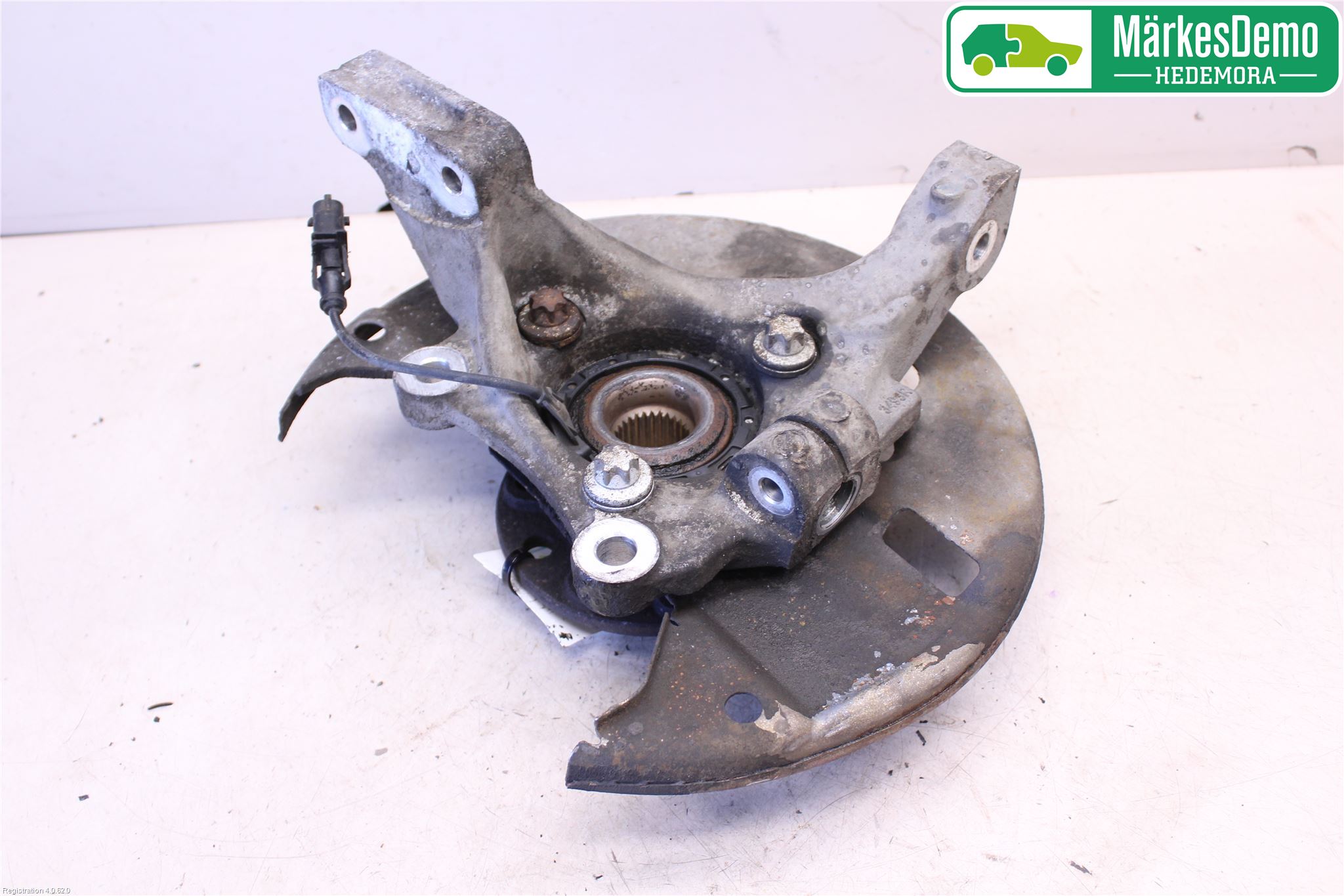 Saab 9-3 VER2/VER3 08-15 Spindel Hf