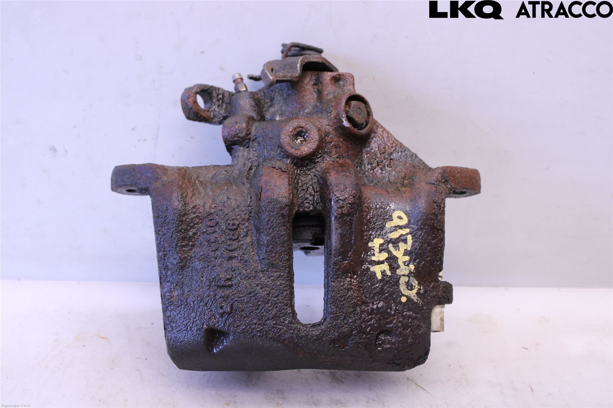 Citroen C5     05-08 Bremsecaliper Foran Høyre