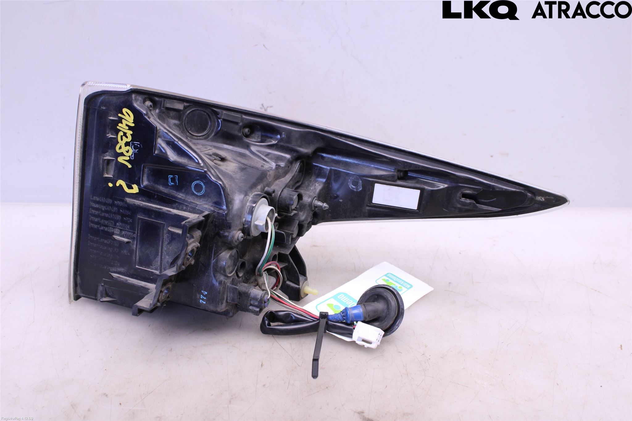 Toyota PRIUS (ZVW50) 16-21 Baklykt Venstre