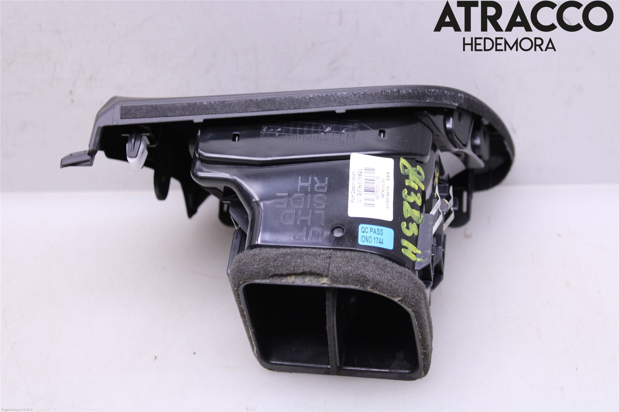 Nissan LEAF 11-17 Dashbord Kanal - Dyse