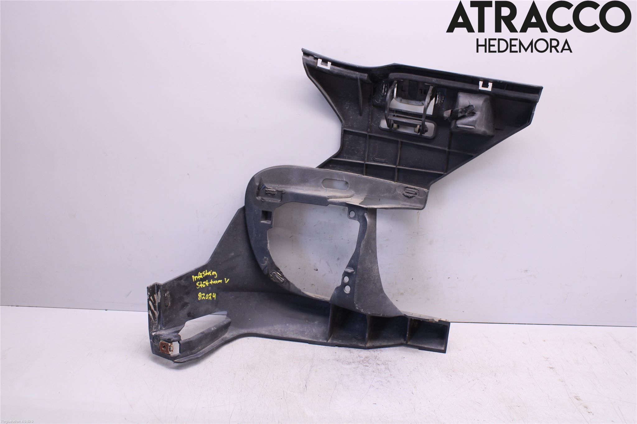 BMW 5 F10/F11/F18 09-17 Front Øvrig