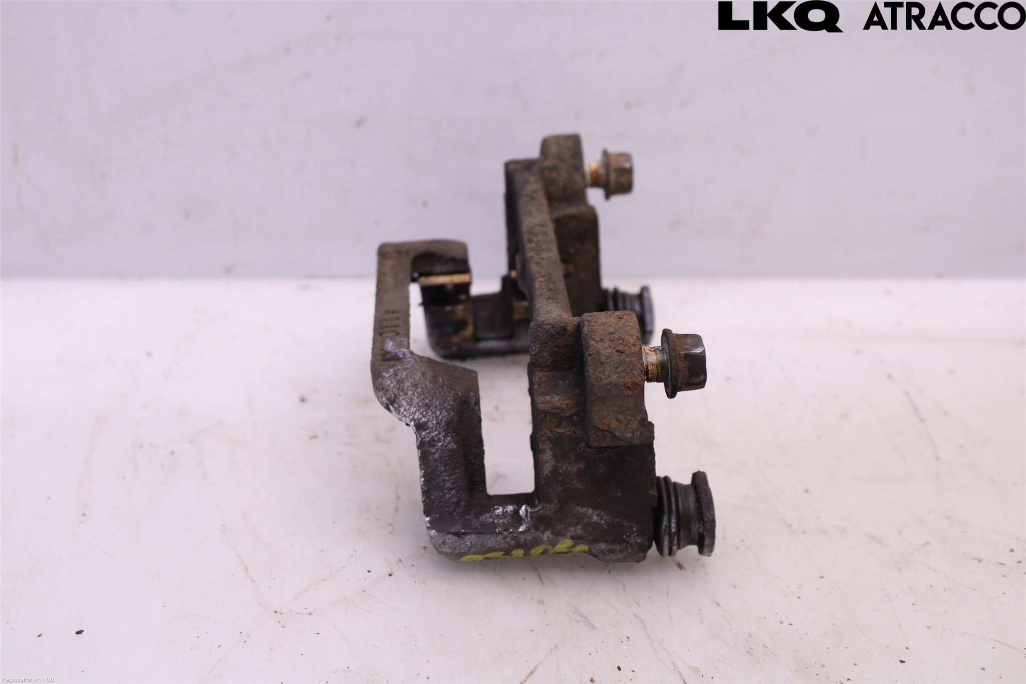 Mitsubishi OUTLANDER 13-21 Bremsecaliper Feste Holder