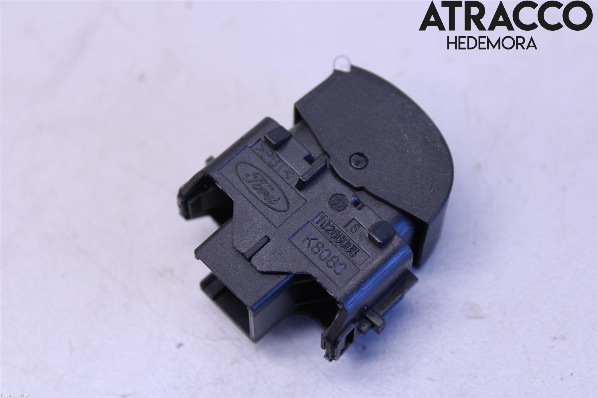 Ford KUGA 13-16 Bryter Vindusheis