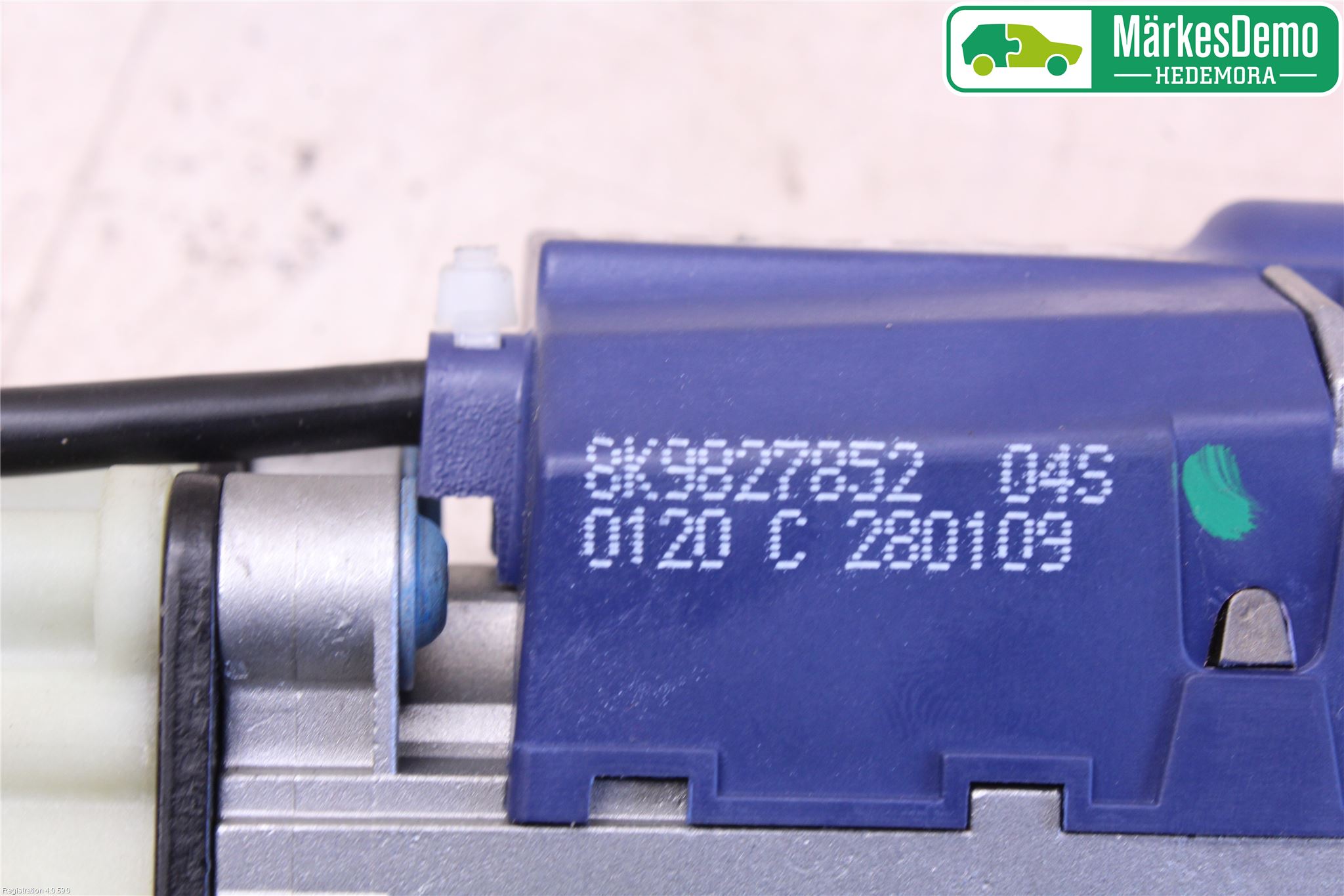 Audi A4/S4 08-11 Baklukeåpner Automatisk
