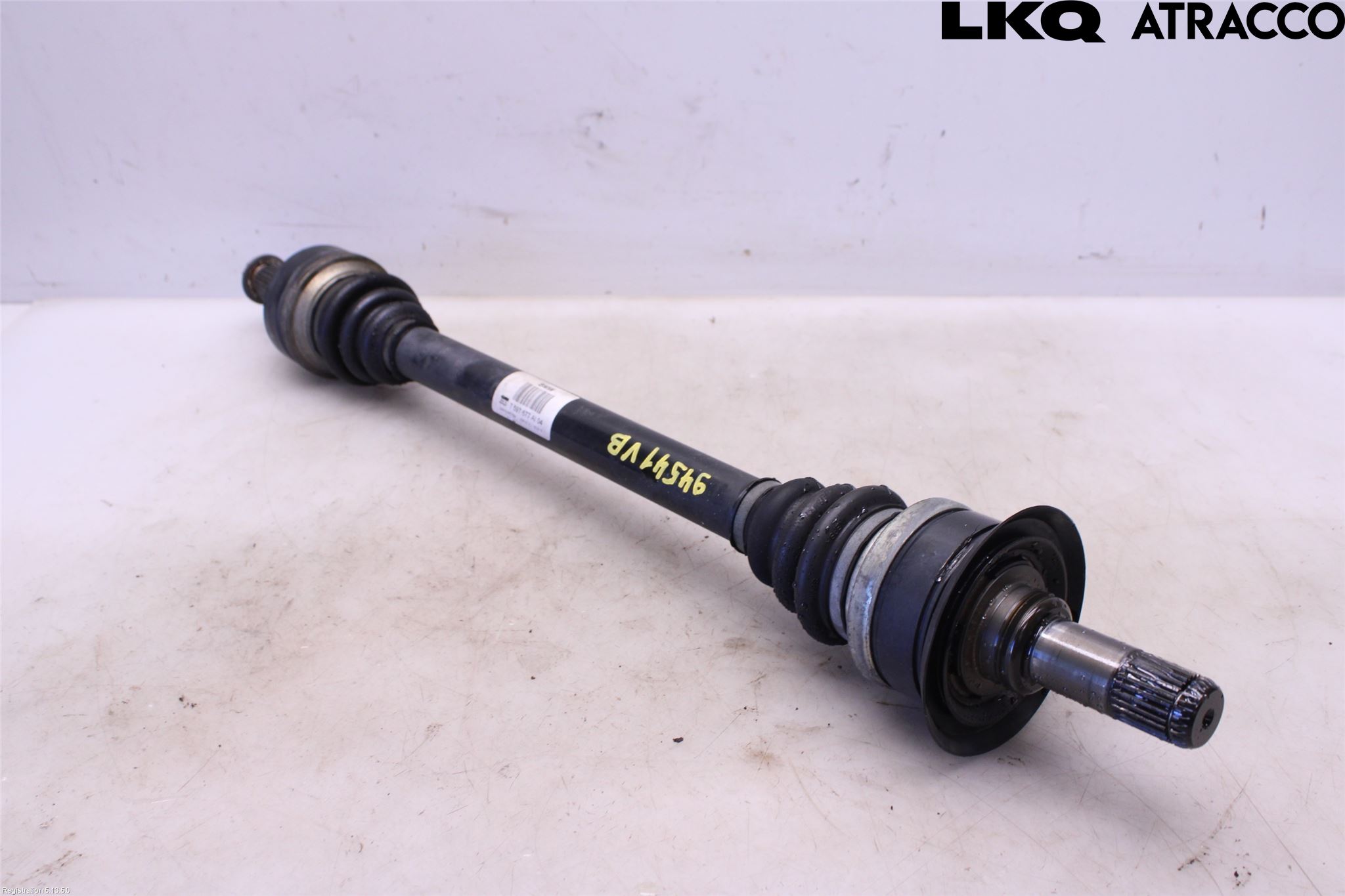 BMW 4 F32/F33/F82/F83 13-20 Drivaksel Bak Kompl Venstre