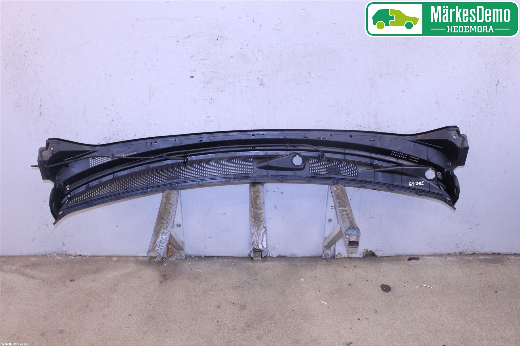 Hyundai H-1/STAREX 08-21 Visker Deksel-Grill-Under Frr