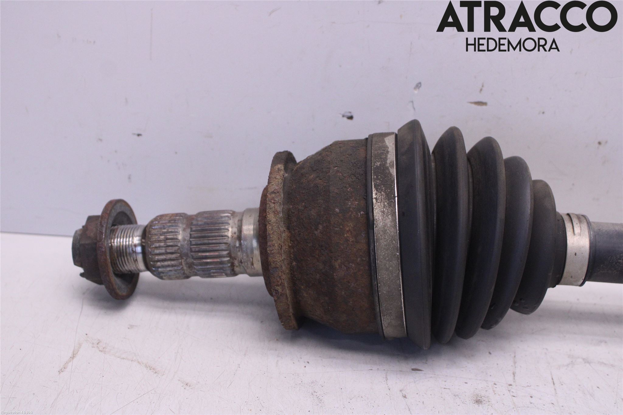 Opel ASTRA J 10-15 Drivaksel Foran Kompl Venstre