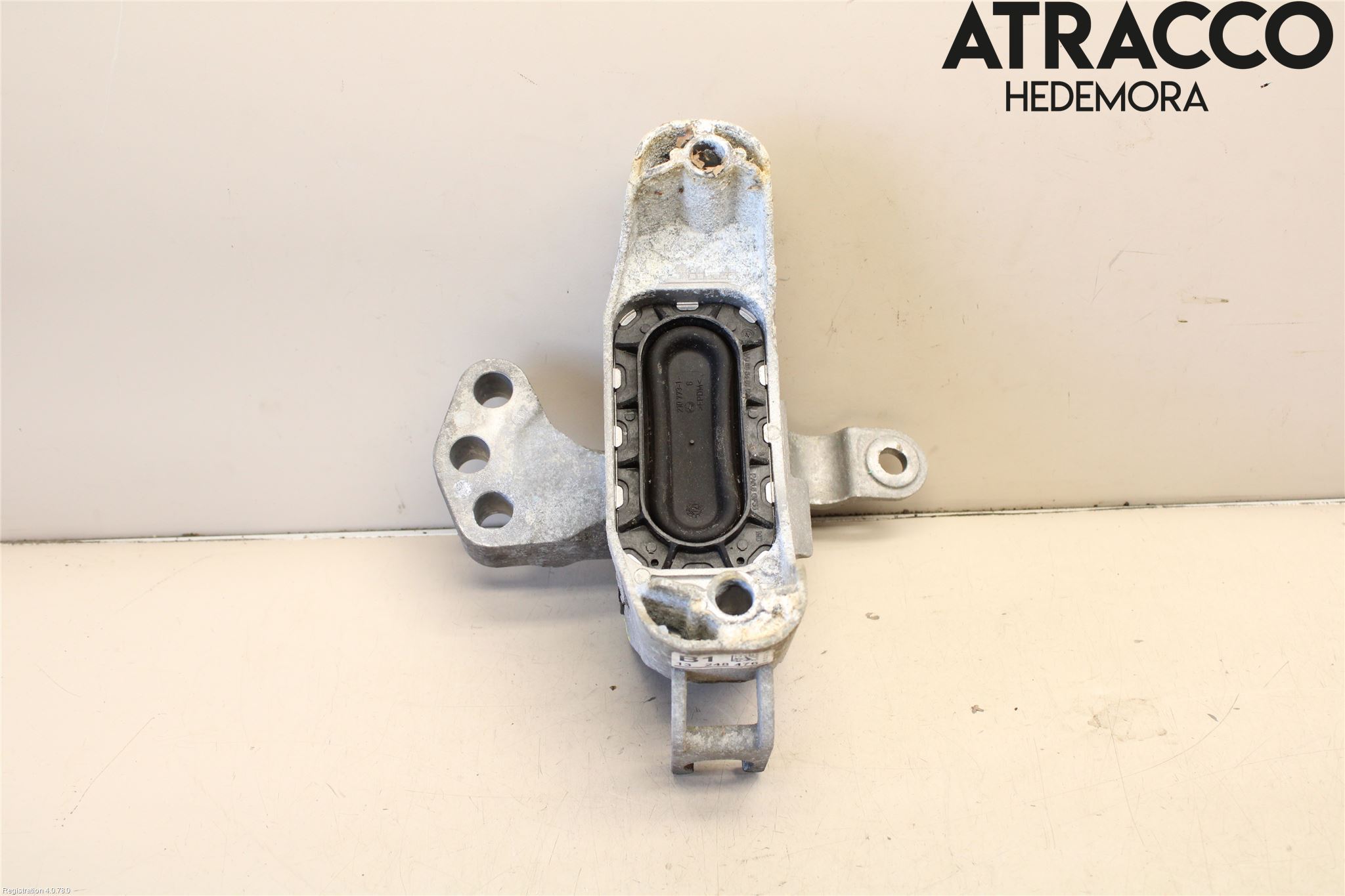 Opel ASTRA J 10-15 Motor Feste Gummi