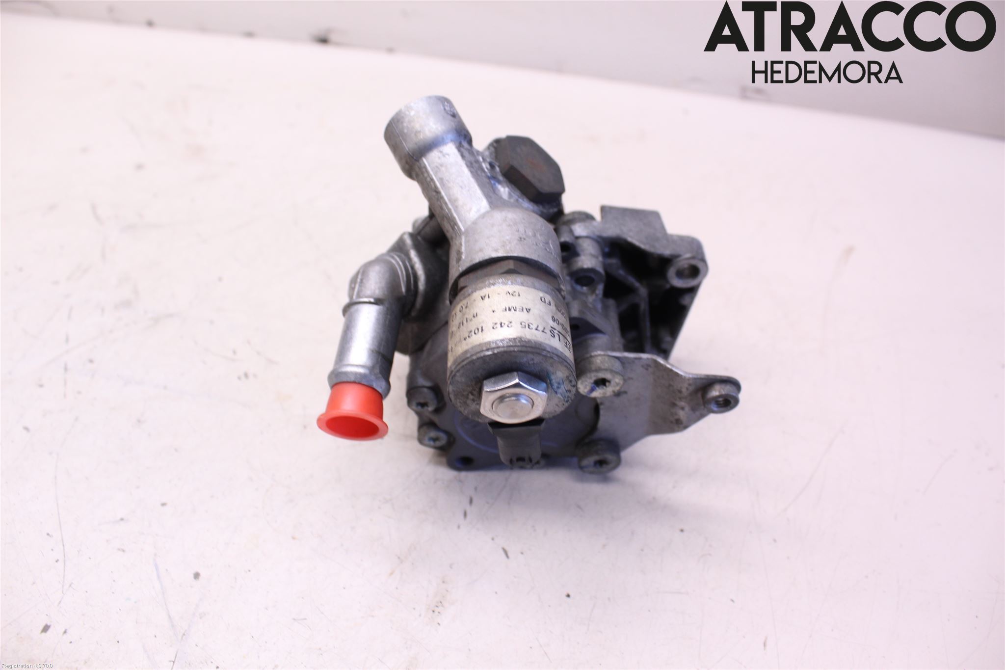 BMW 5 E60/61 Sed/Tou 02-10 Servo Pumpe