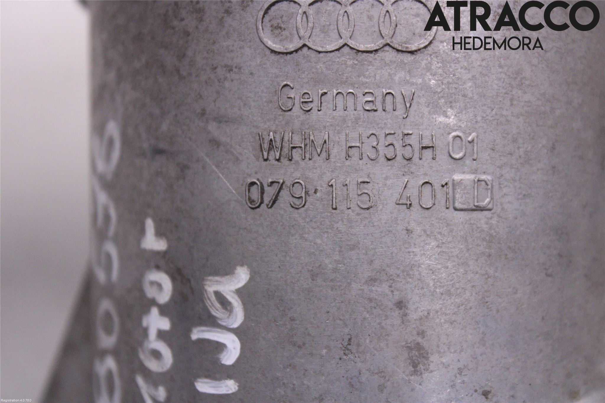 Audi A4/S4 01-05 Oljefilterholder