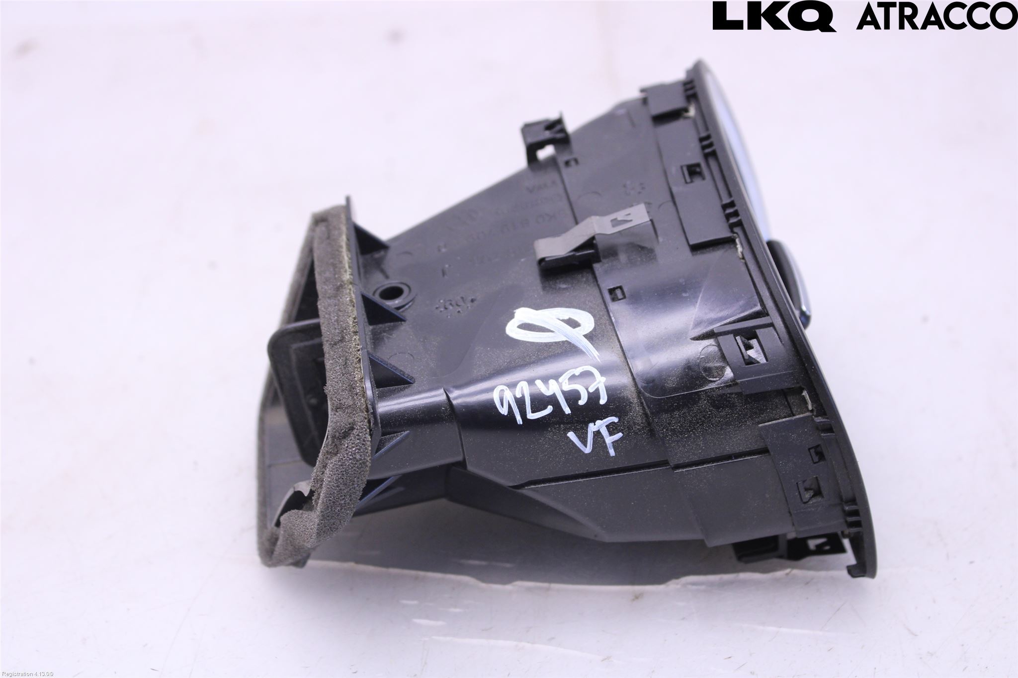 Volkswagen VW GOLF VI 09-13 Dashbord Kanal - Dyse