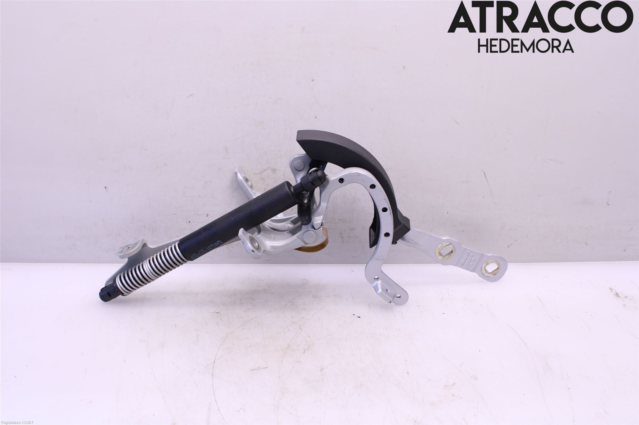 BMW 5 G30/G31/F90 17-23 Bakluke Hengsel Venstre