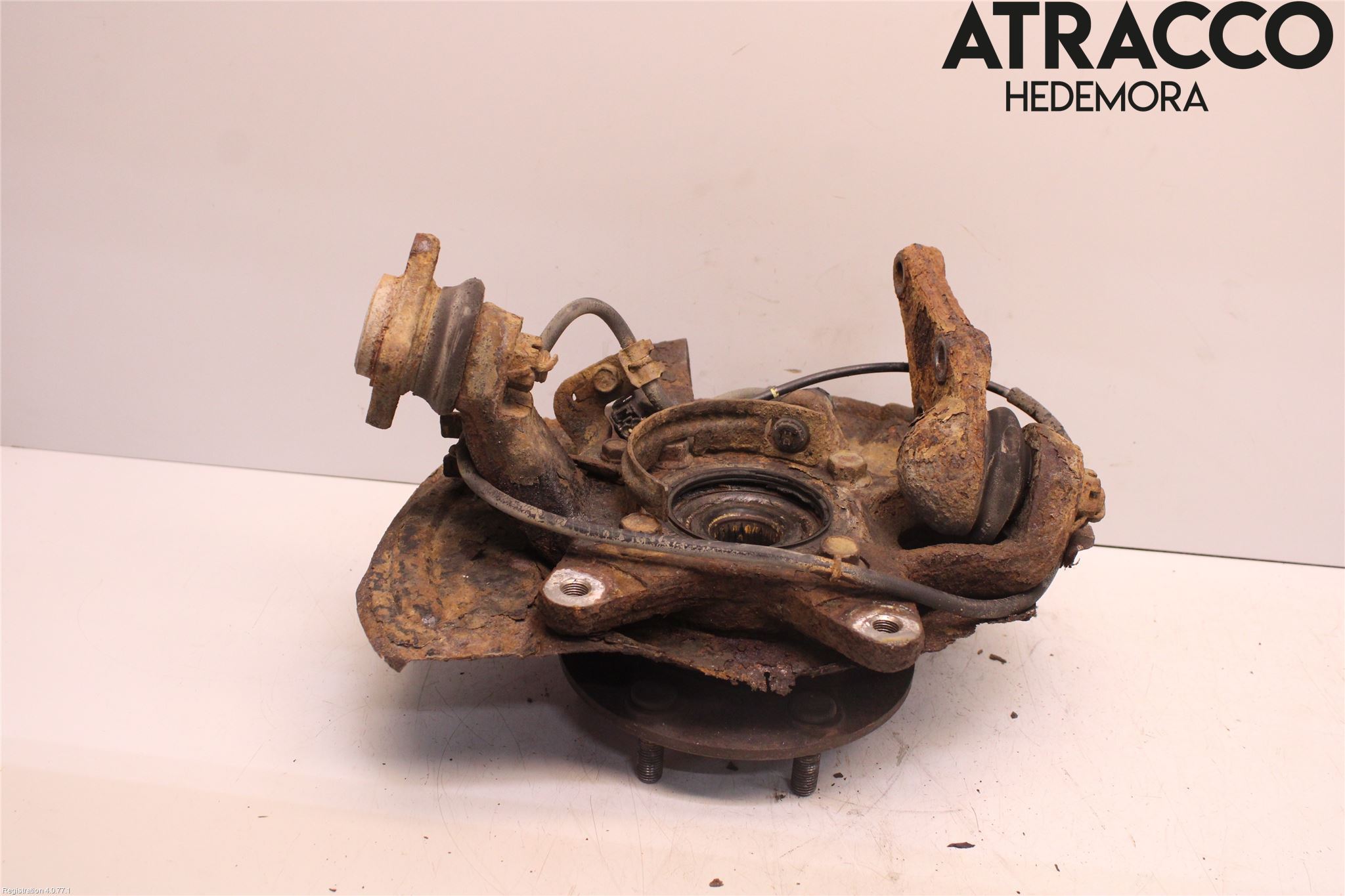 Mitsubishi PAJERO 06-15 Spindel Vf