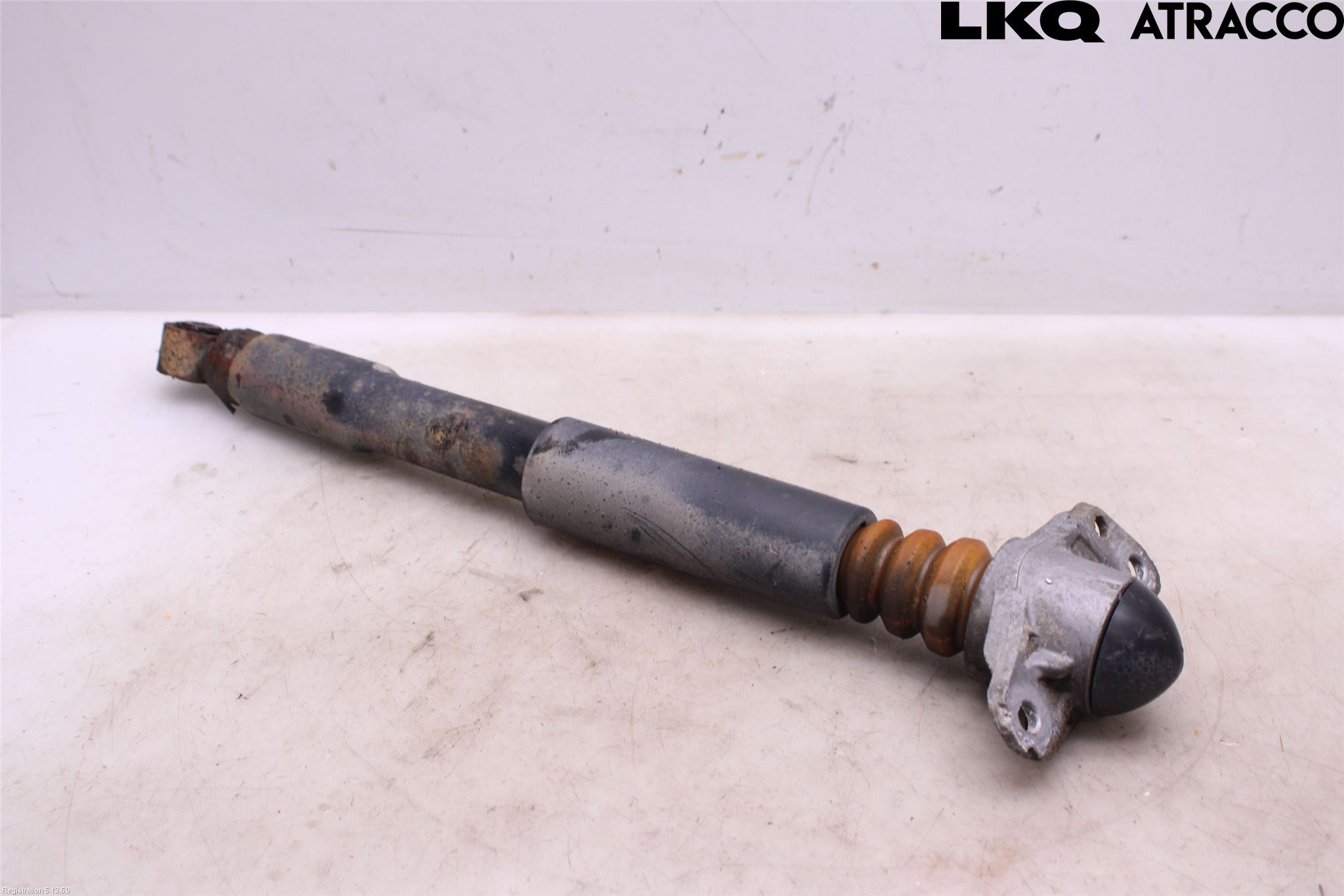 Volkswagen VW PASSAT 11-14 Støtdemper Bak