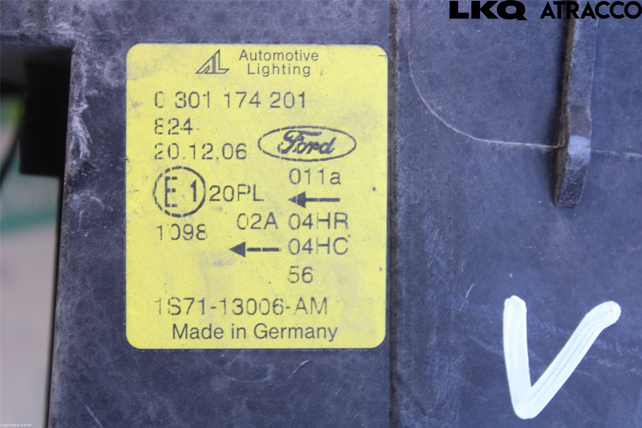 Ford MONDEO     01-06 Frontlykt Venstre