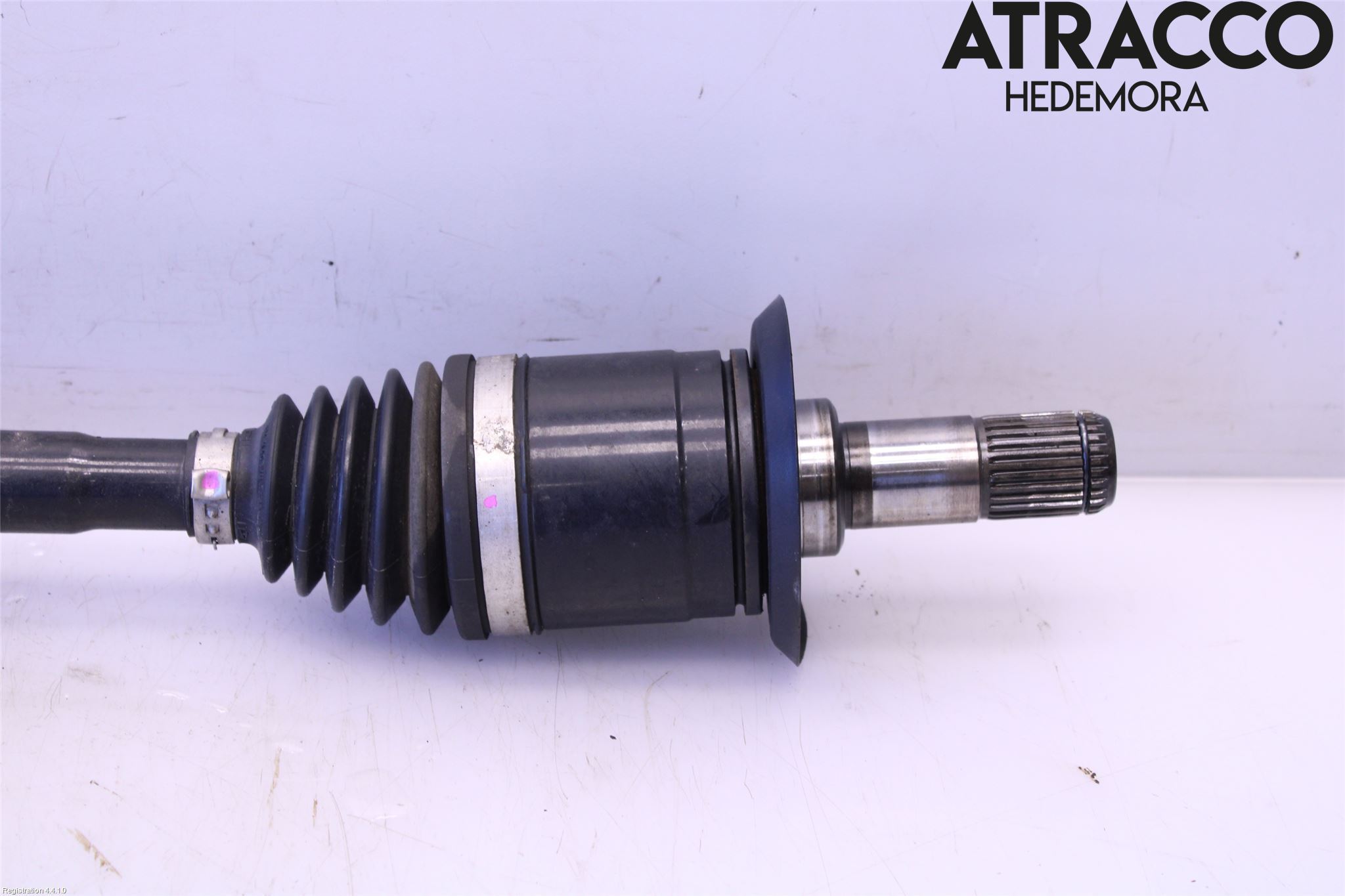 BMW 3 F30/F31/F80 12-19 Drivaksel Bak Kompl Venstre