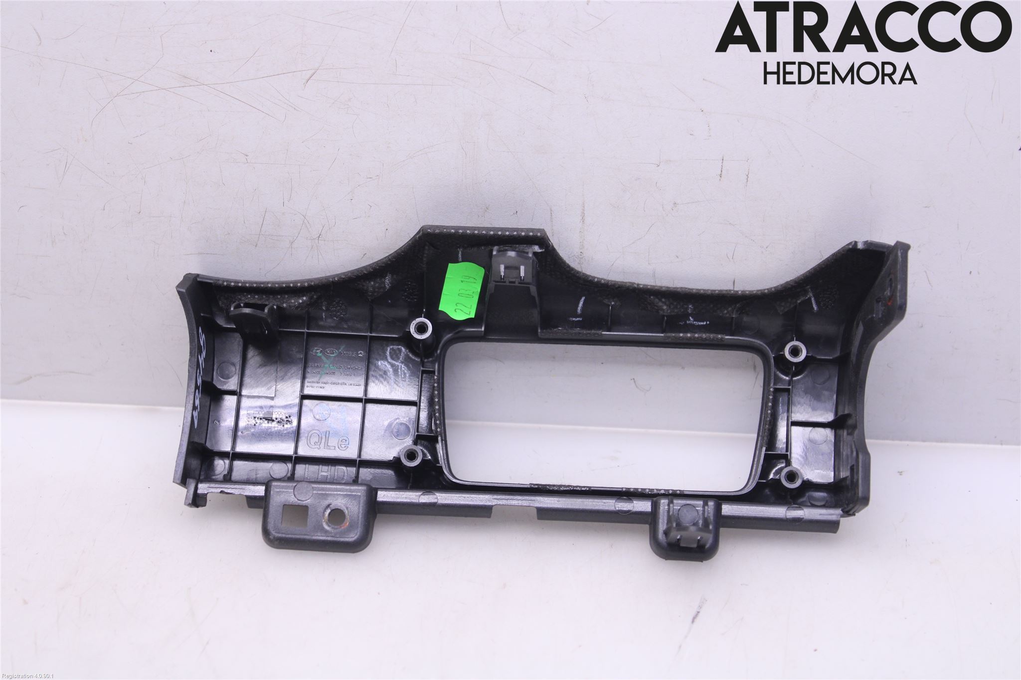 Kia SPORTAGE (QL) 16-21 Instrument Ramme