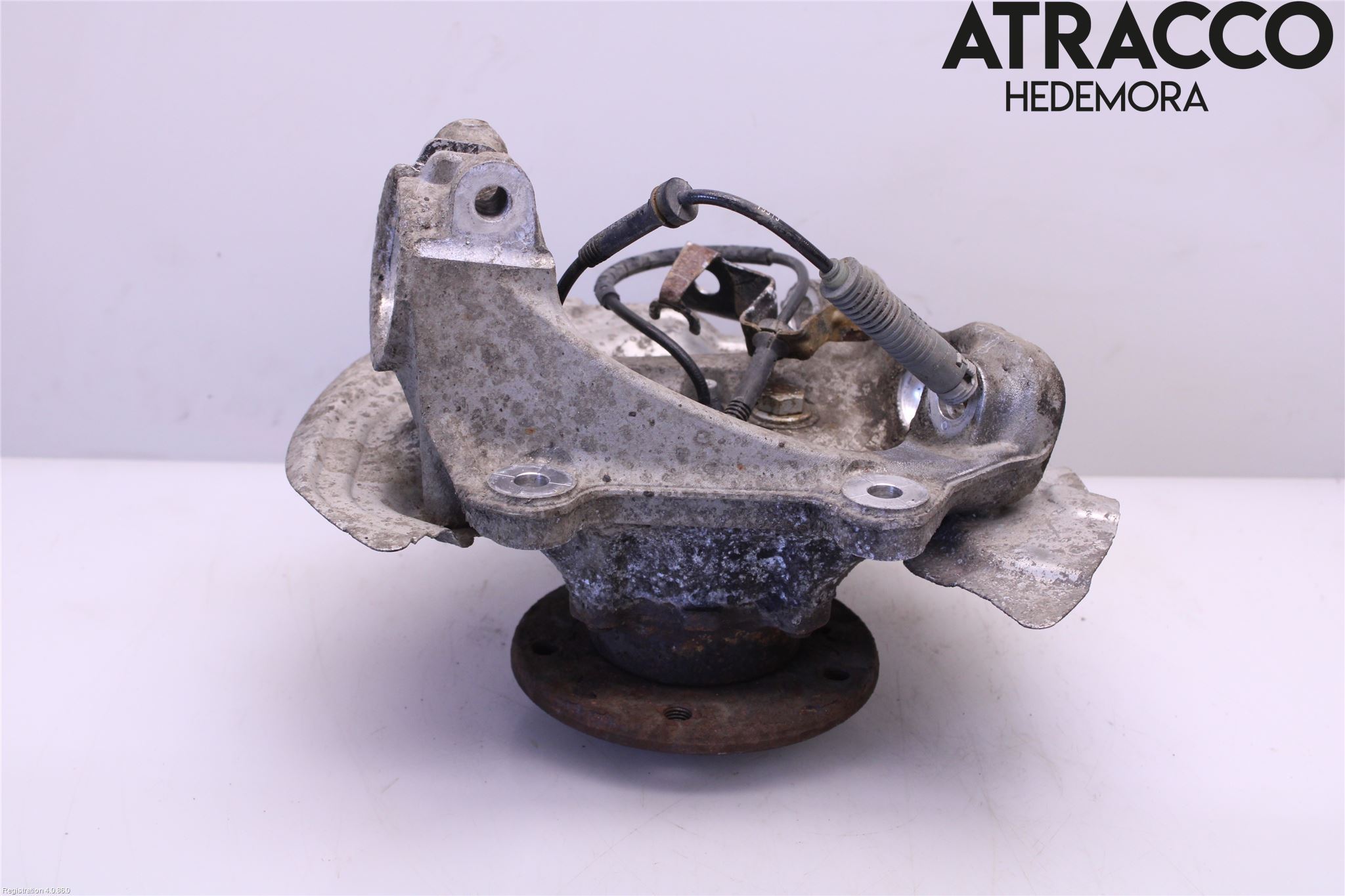 BMW 1 E87/81 5D/3D 03-11 Spindel Vf