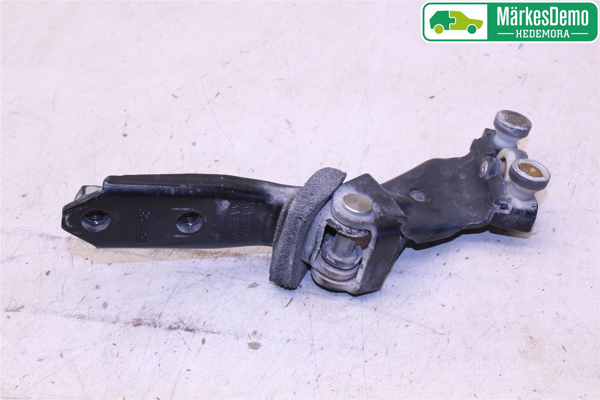Volkswagen VW CADDY      04-10 Dør Glideskinne Skyvedør Høyre