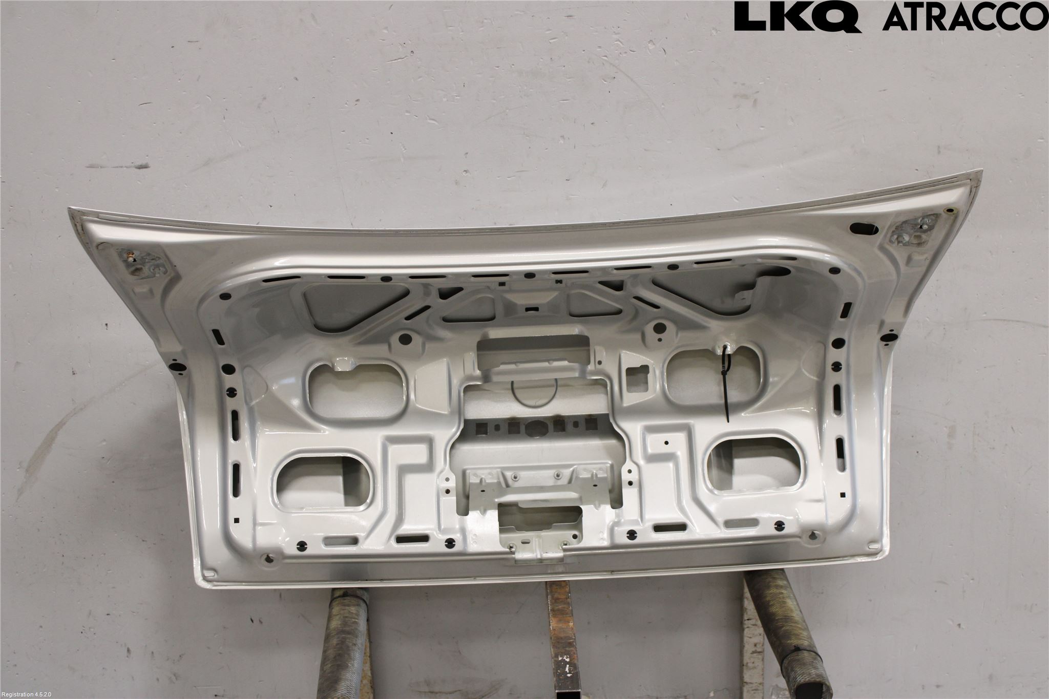 Volkswagen VW PASSAT 97-00 Bakluke Koffertlokk