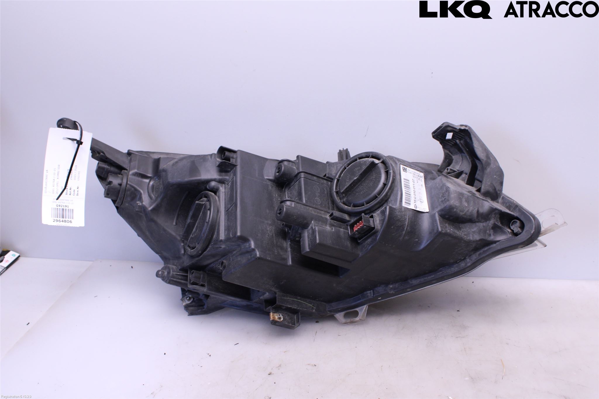 Opel ASTRA J 10-15 Frontlykt Venstre