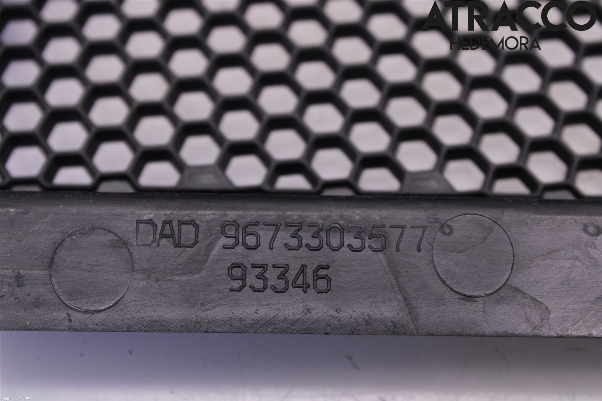 Peugeot 2008 13-20 Visker Deksel-Grill-Under Frr