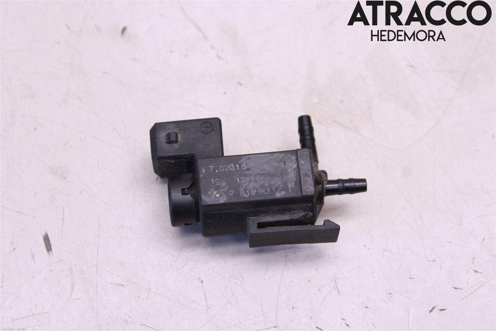 BMW 5 F10/F11/F18 09-17 Vacuumventil
