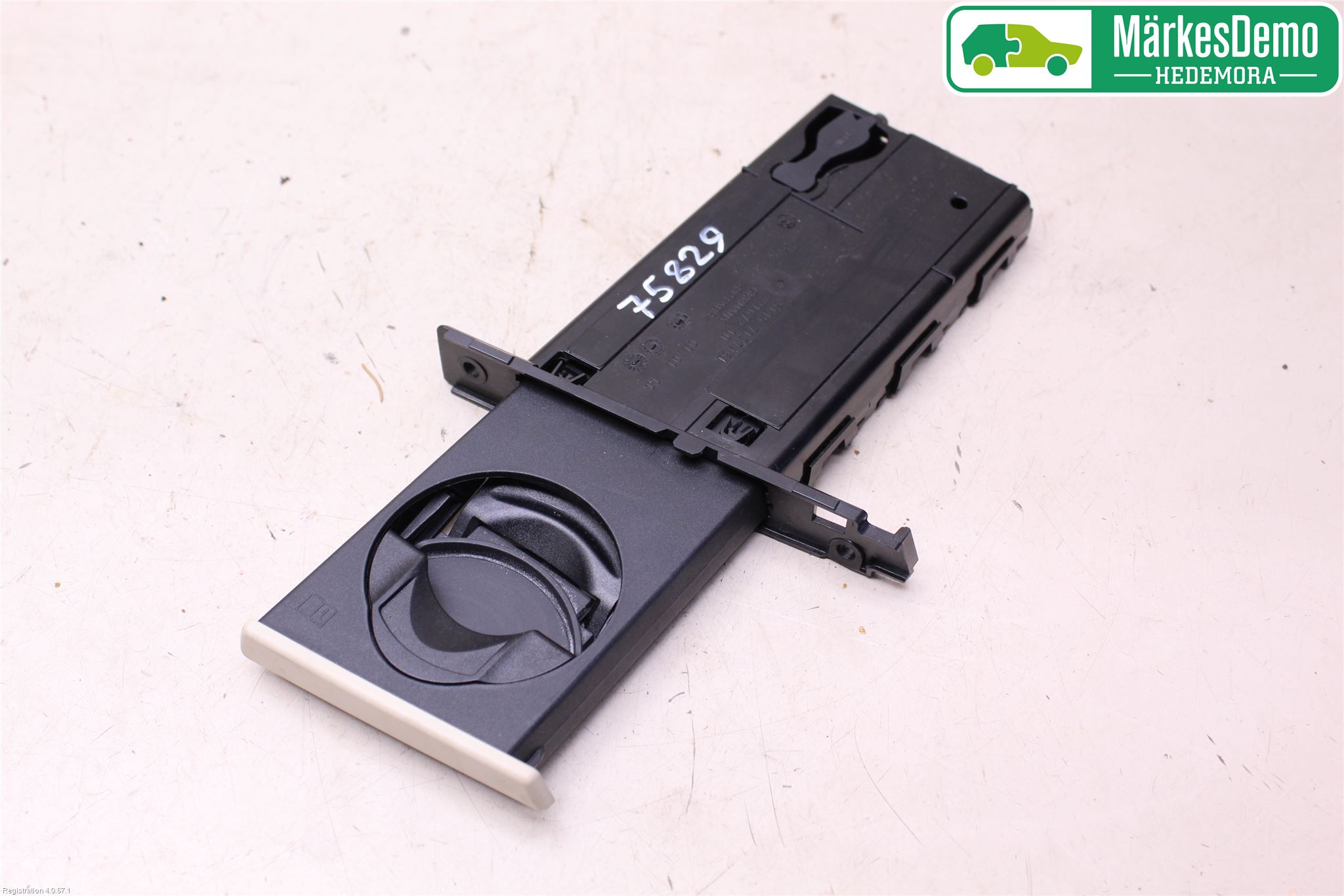 BMW 3 E92/93 Coupé/Cab 05-14 Innr Koppholder