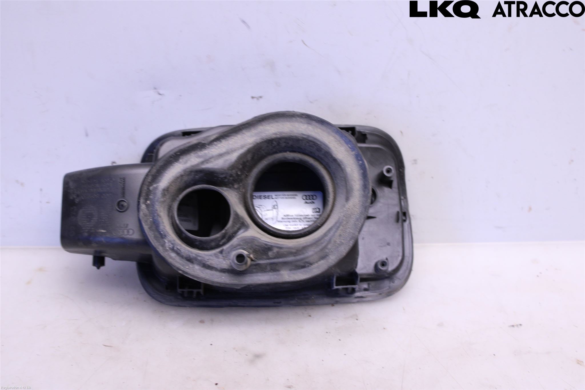Audi A6 ALLROAD 12-18 Drivstoff Tankluke
