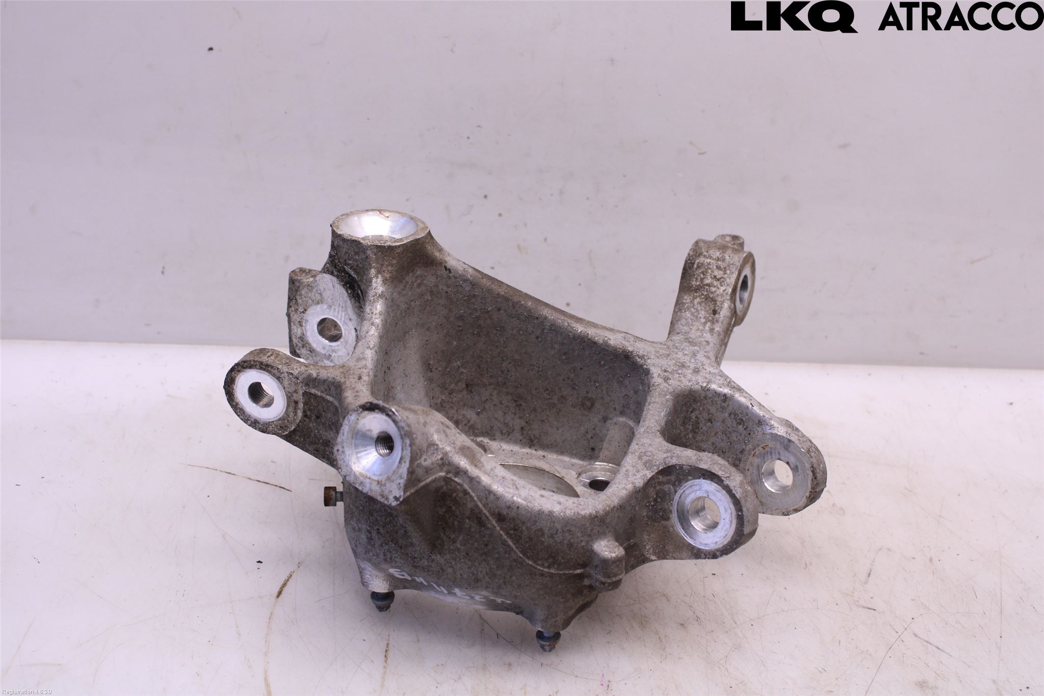 BMW 5 F10/F11/F18 09-17 Spindel Hb