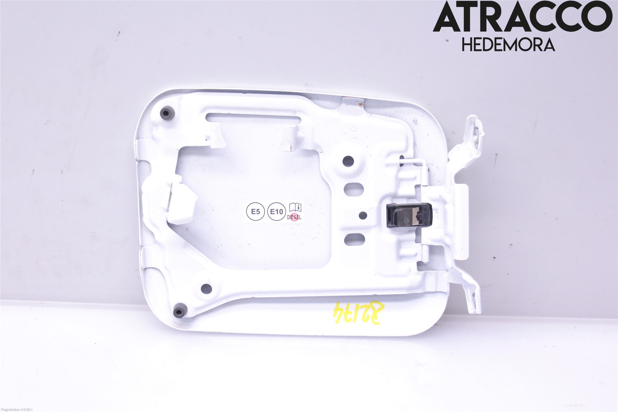 Toyota RAV4 19- Drivstoff Tankluke