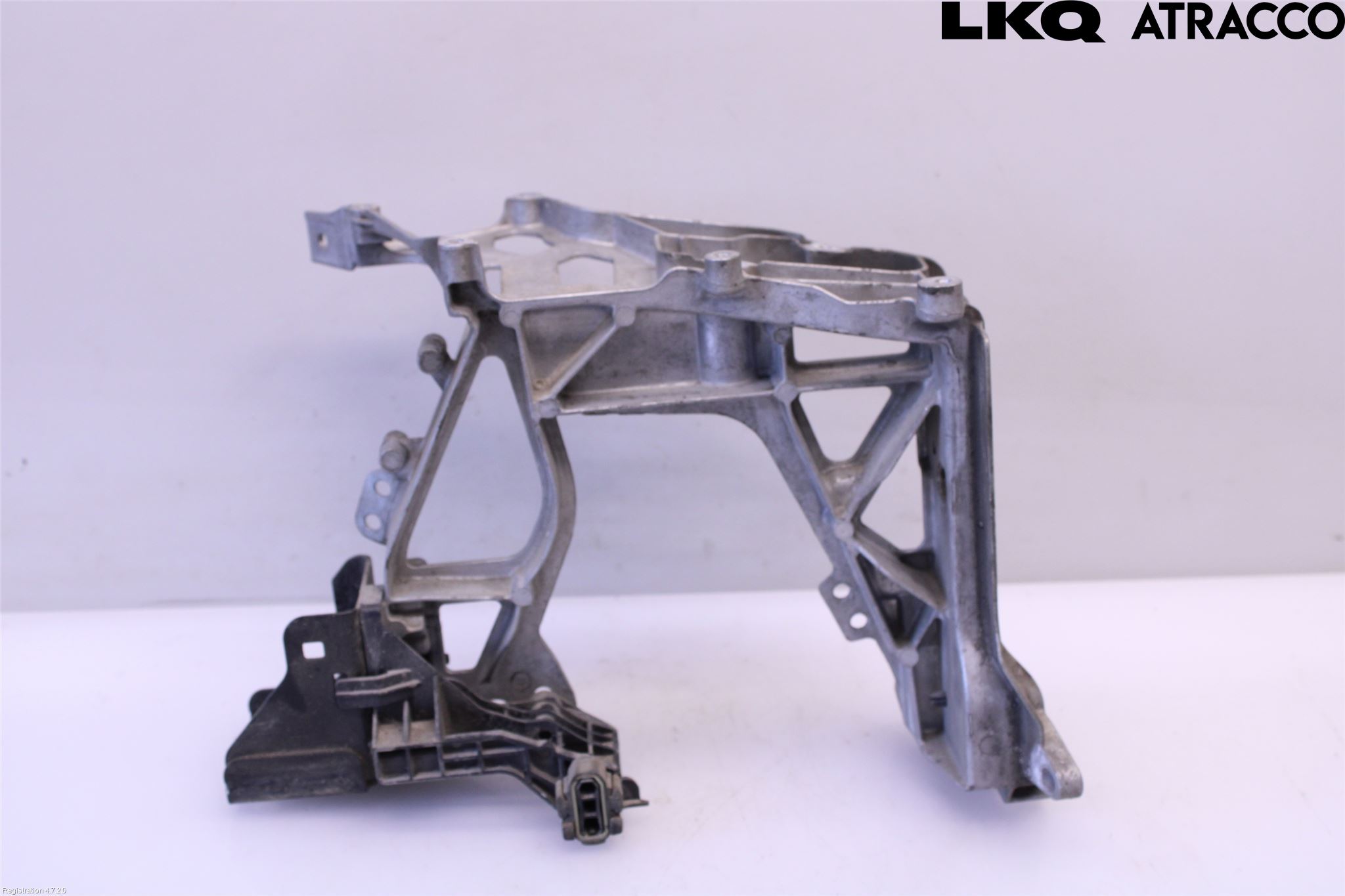 Mercedes-Benz MB C-KLASS (W205) 14-21 Frontlykt Holder-Feste