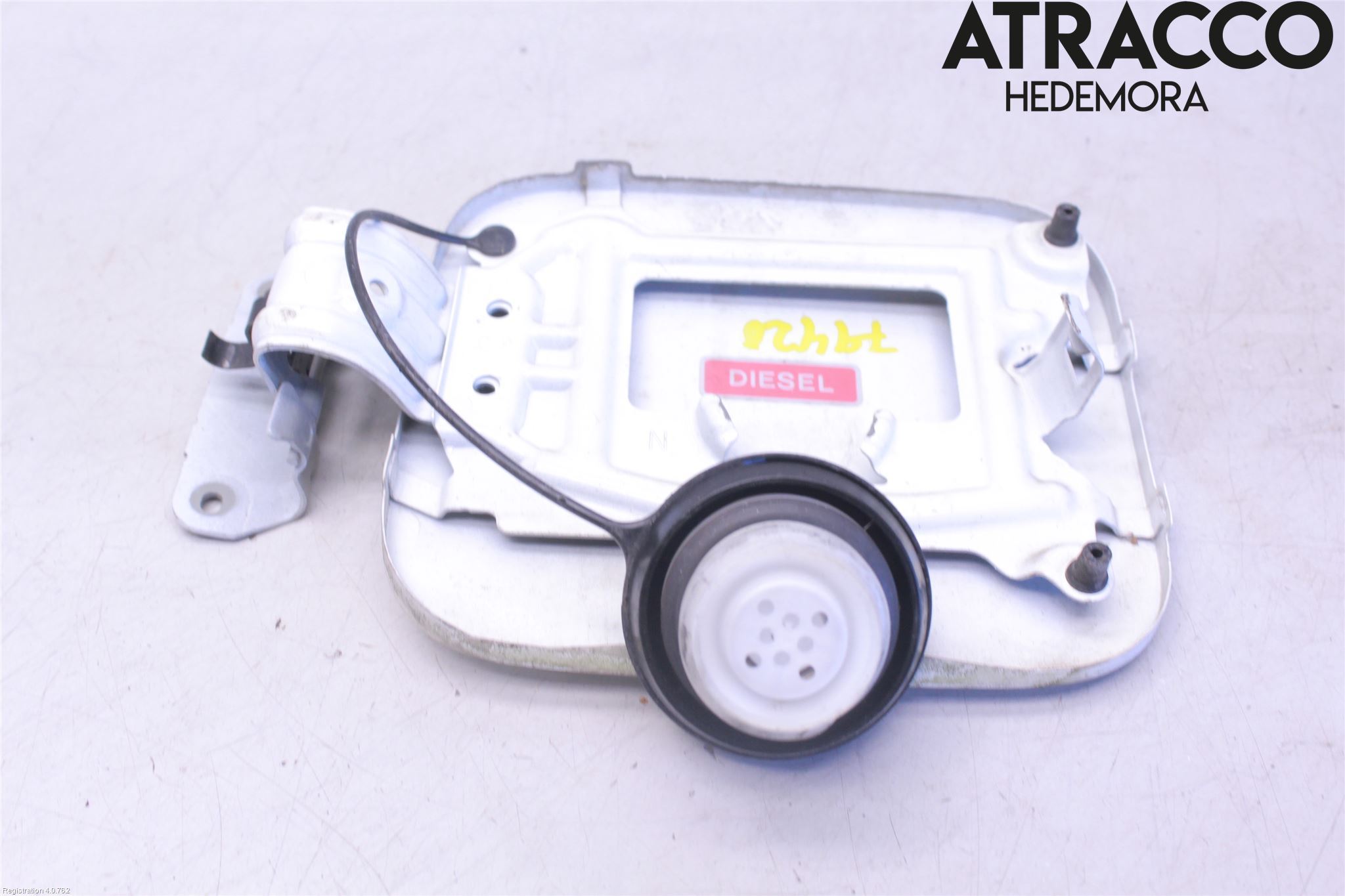 Nissan QASHQAI+2  10-14 Drivstoff Tankluke