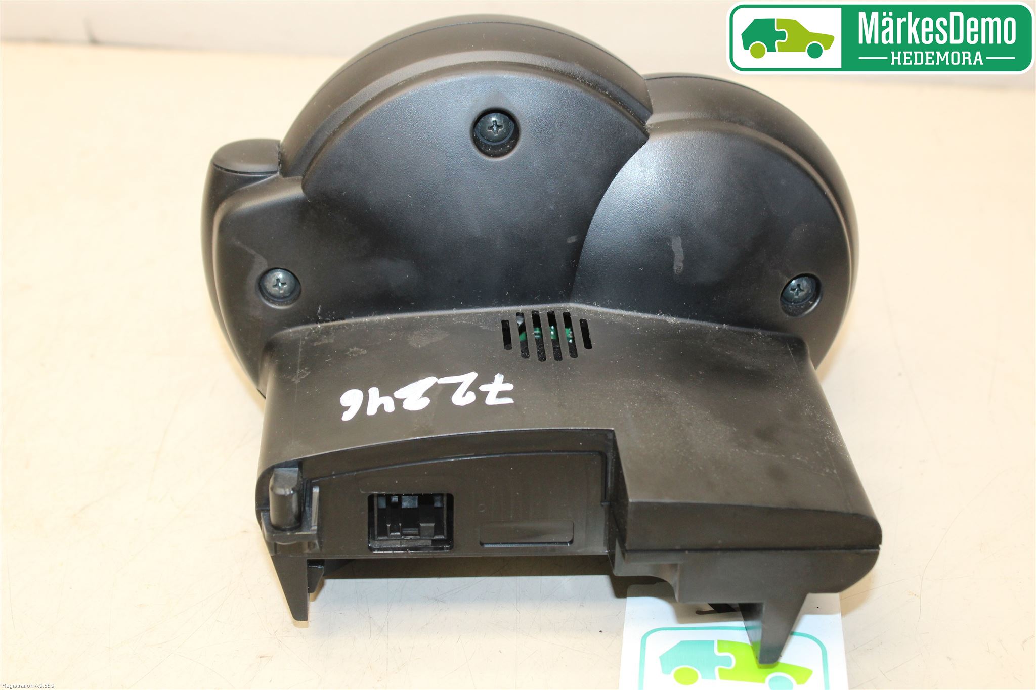 Mini ONE/COOPER 5DR F55 14-24 Instr Kombinert