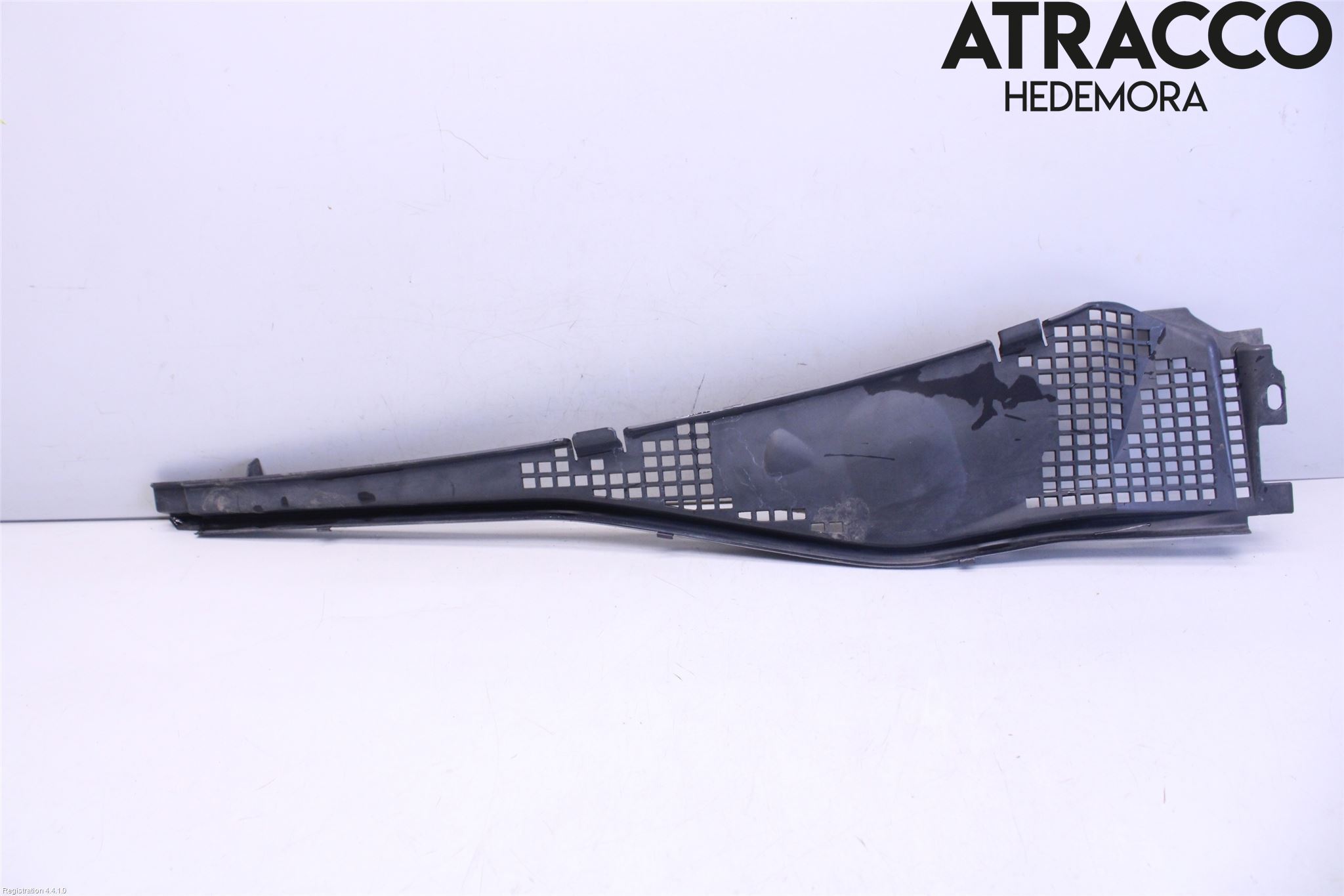 Dacia DUSTER 10-17 Visker Deksel-Grill-Under Frr