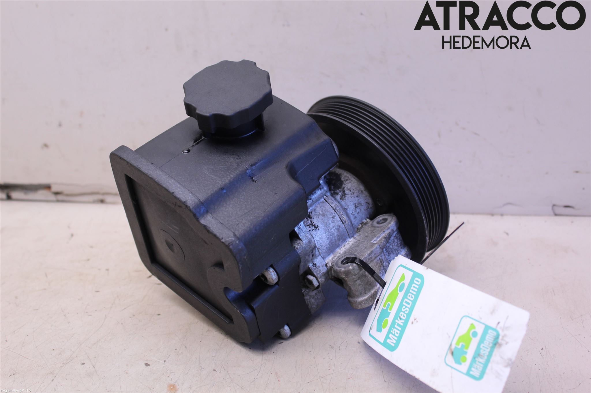 Mercedes-Benz MB SPRINTER (W906) 06-18 Servo Pumpe