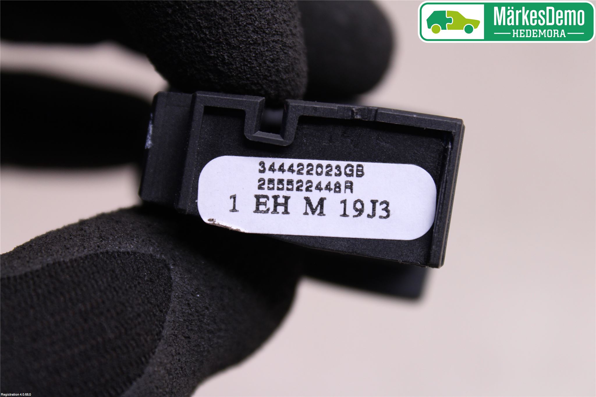Dacia SANDERO/STEPWAY 13-20 Bryter Ratt Radio-Stereo