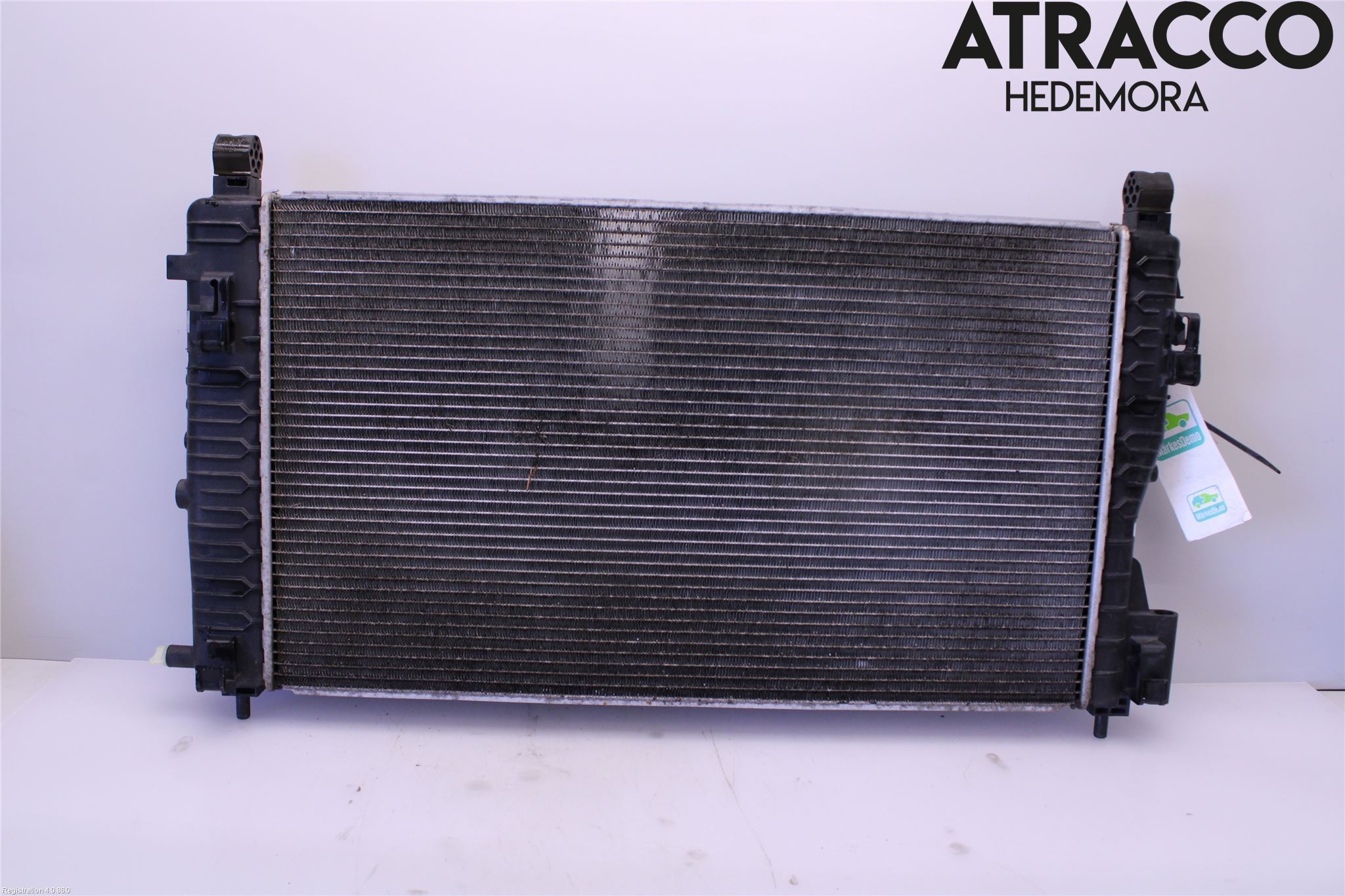 Opel INSIGNIA 09-16 Radiator Manuell