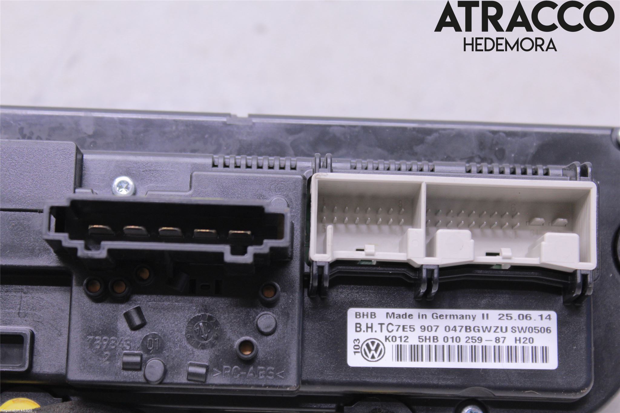 Volkswagen VW TRANSP/CARAVELLE (T5) 04-15 Varme Ac Betjening-Display