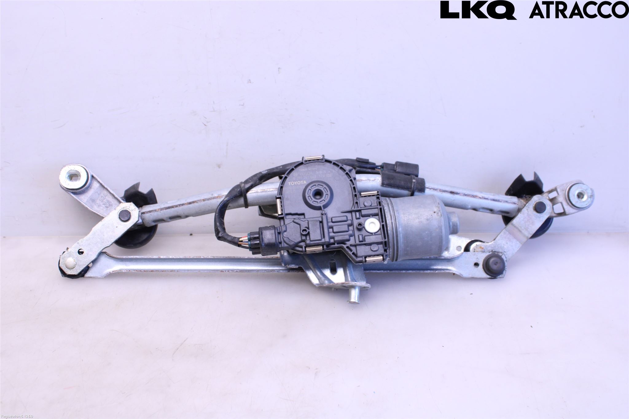 Toyota AVENSIS 09-15 Viskermotor Frontrute