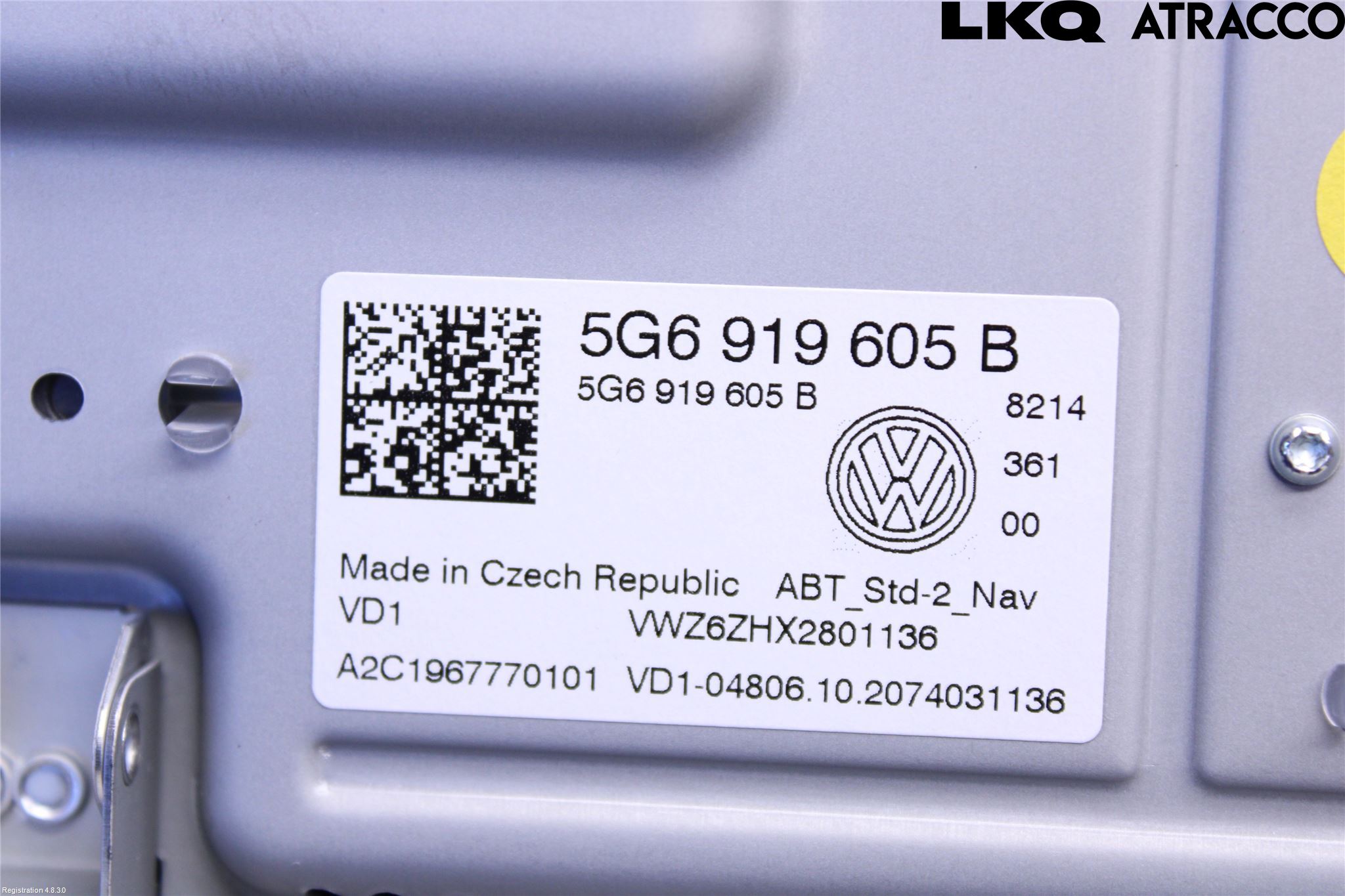 Volkswagen VW TOURAN 16- Stereo Radio Med Cd