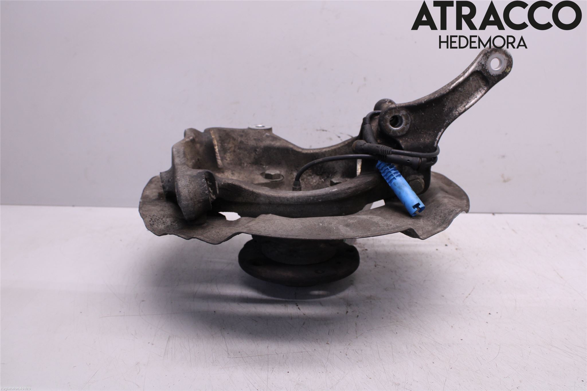 BMW 6 E63/64    02-10 Spindel Vf