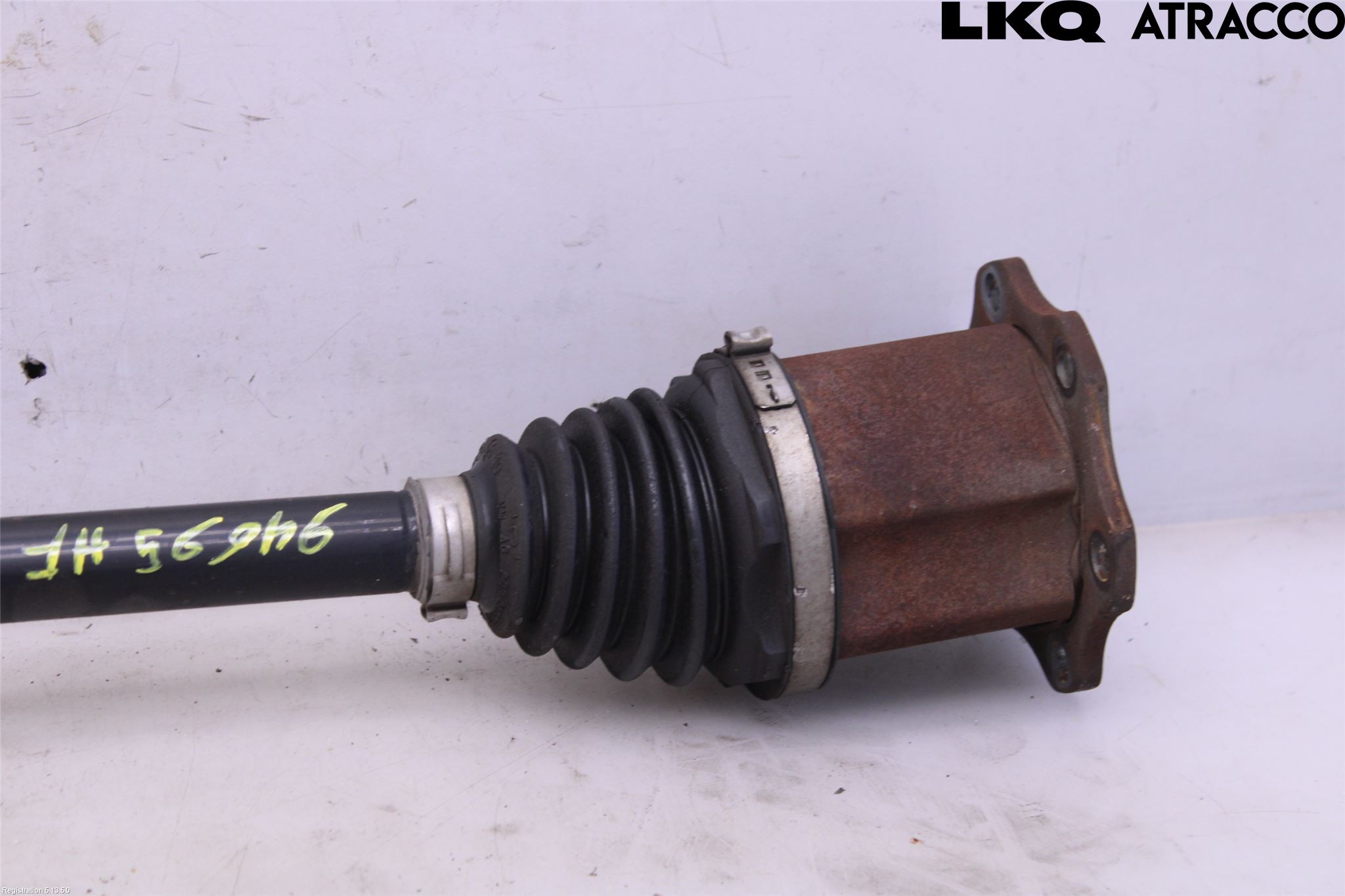 Volkswagen VW POLO VI 18->> Drivaksel Foran Kompl Høyre