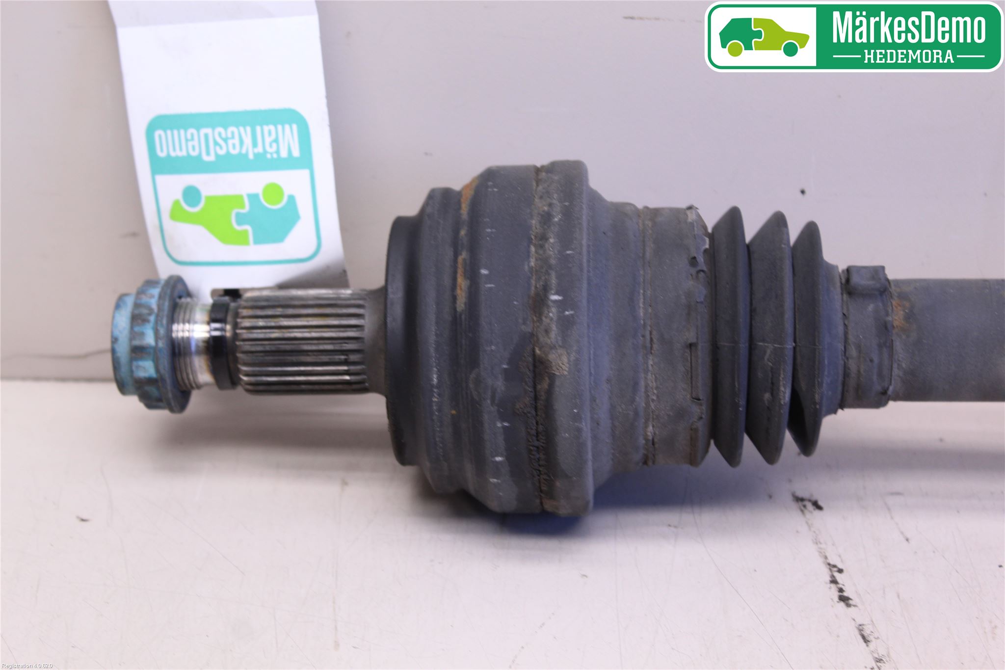 Mercedes-Benz MB C-KLASS (W205) 14-21 Drivaksel Bak Kompl Venstre