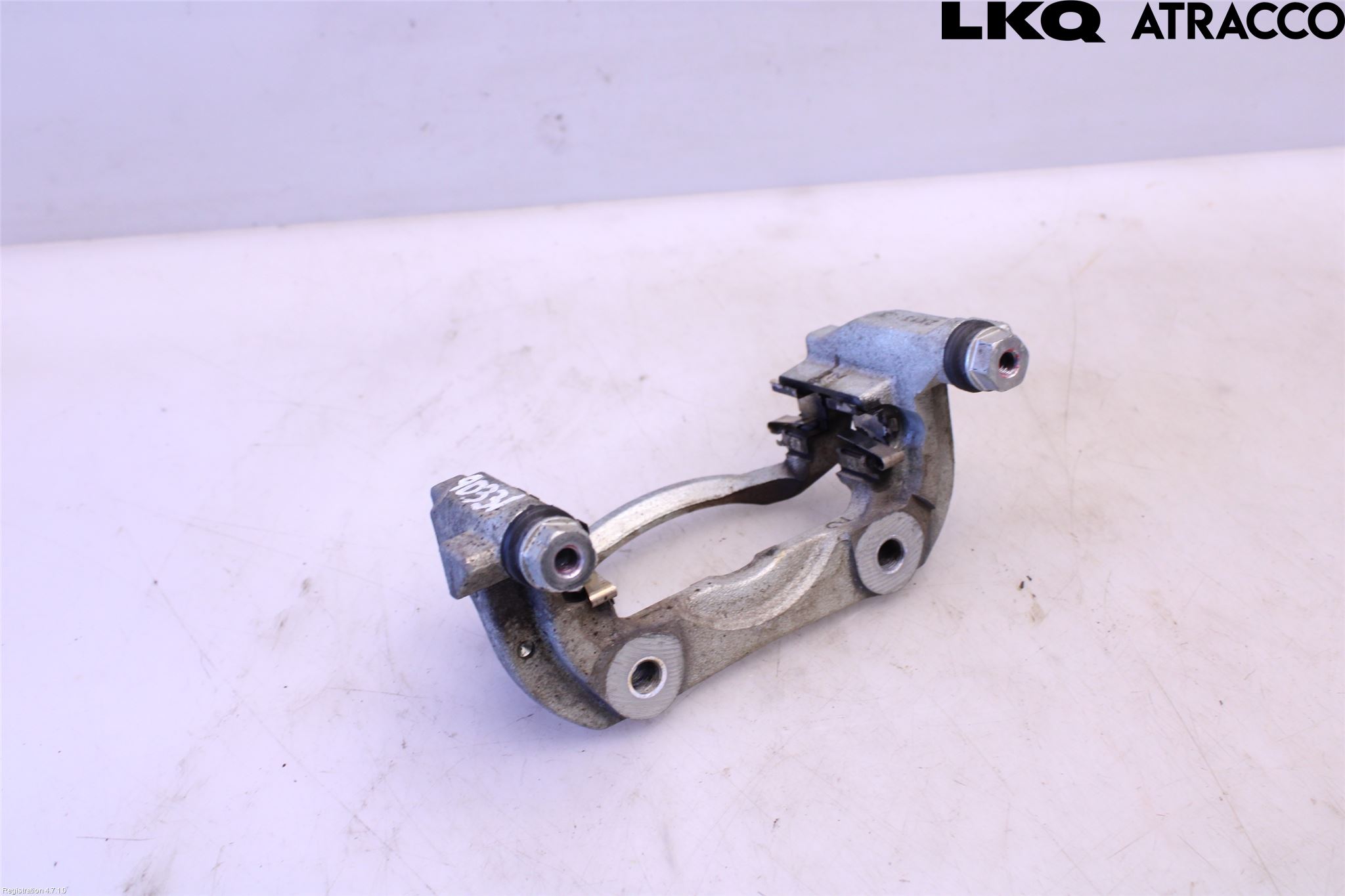 Toyota YARIS CROSS XP21 21- Bremsecaliper Feste Holder