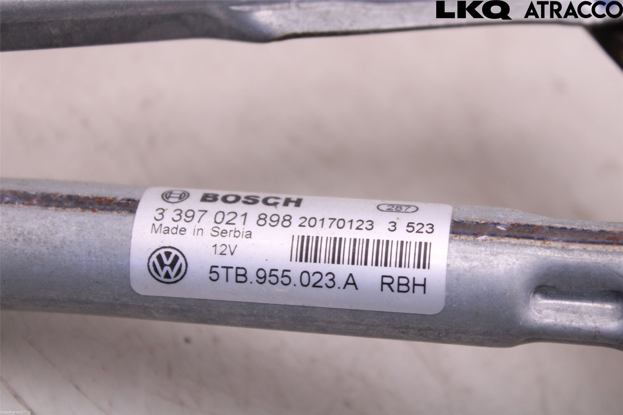 Volkswagen VW TOURAN 16- Viskeroverføring Frontrute