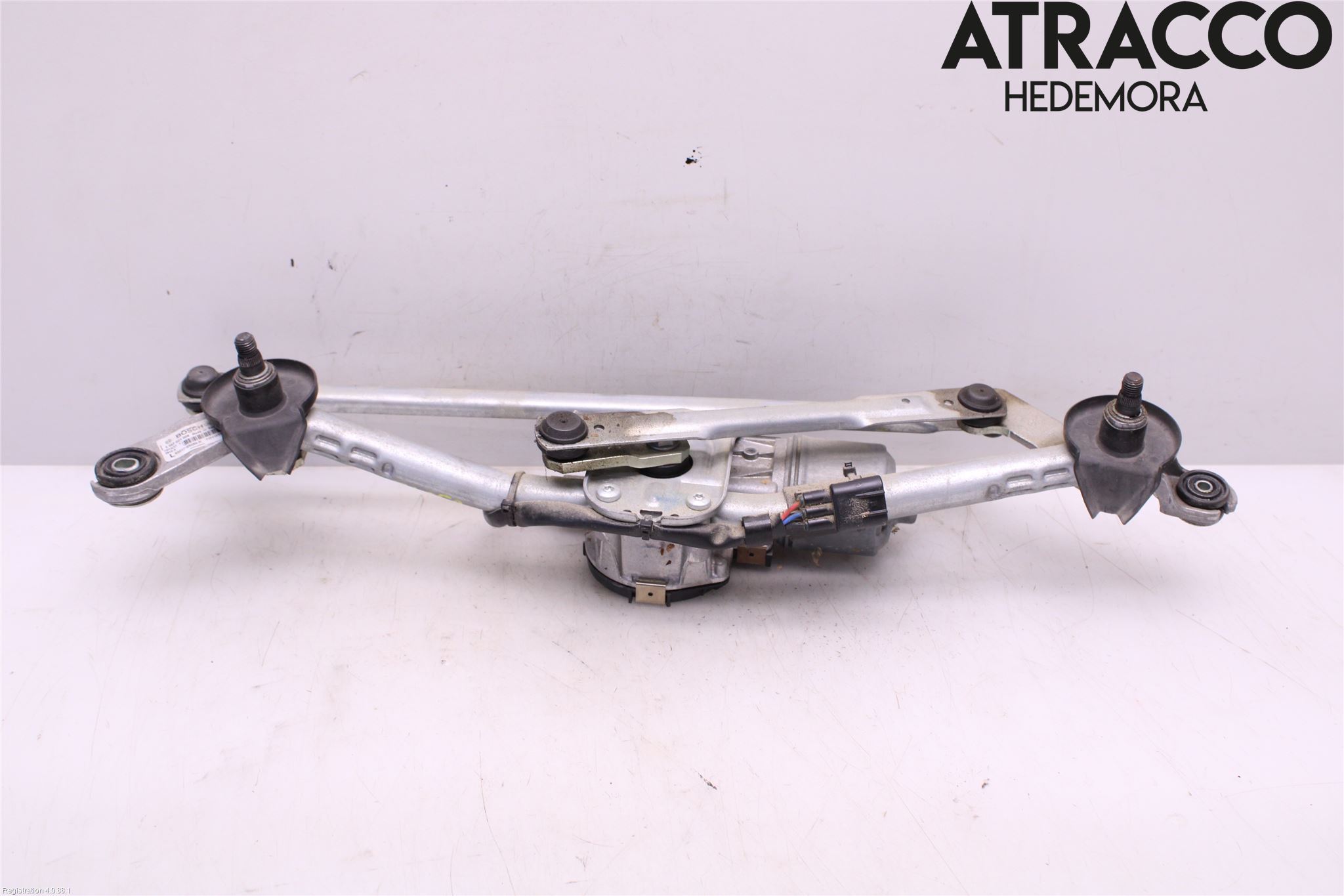 Toyota AVENSIS 16-18 Viskermotor Frontrute