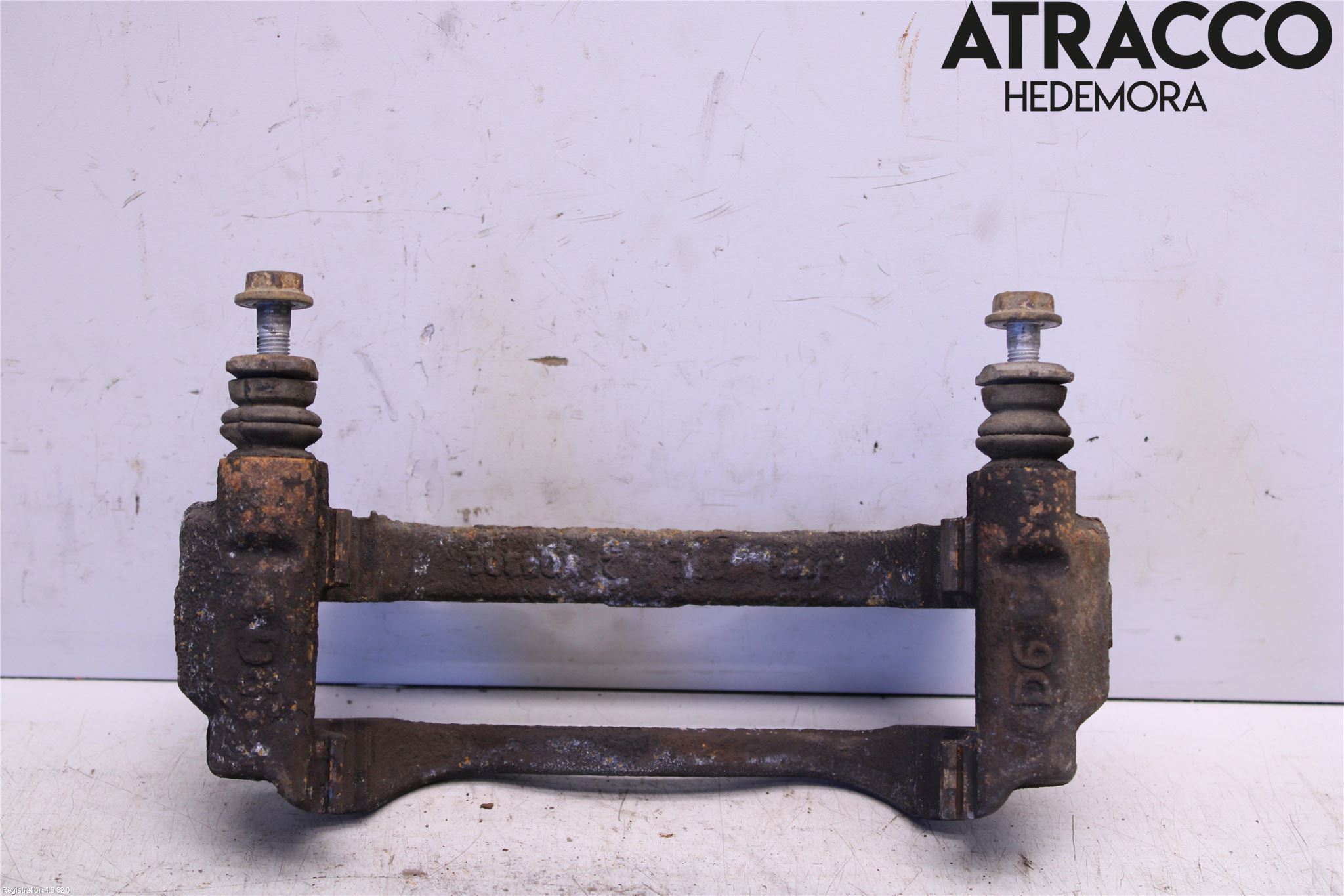 Toyota AVENSIS 09-15 Bremsecaliper Feste Holder