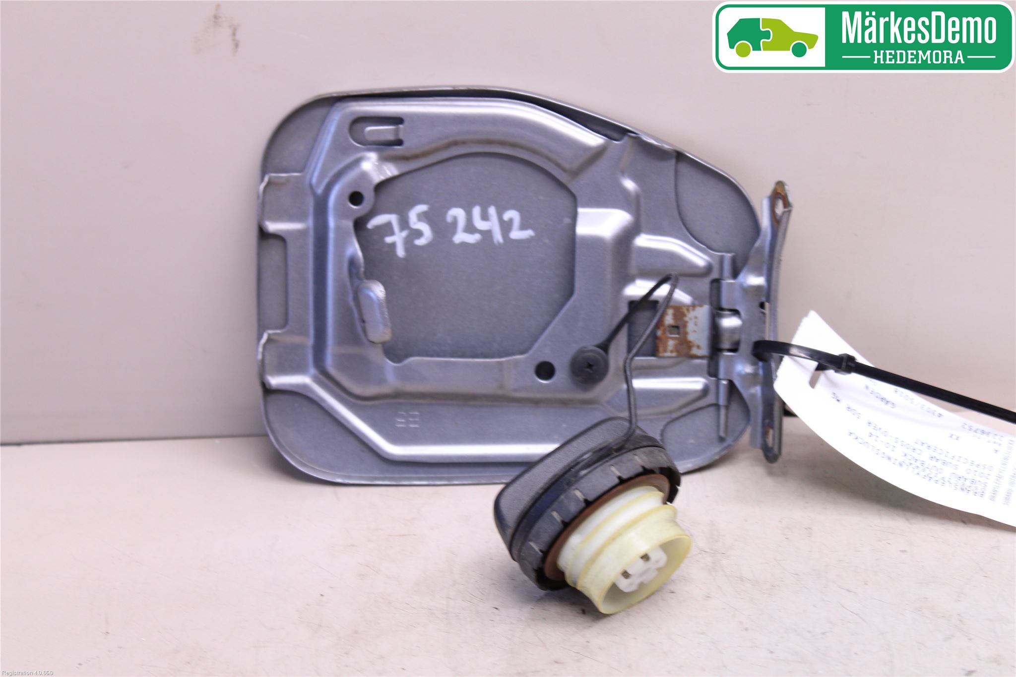 Subaru OUTBACK 10-15 Drivstoff Tankluke