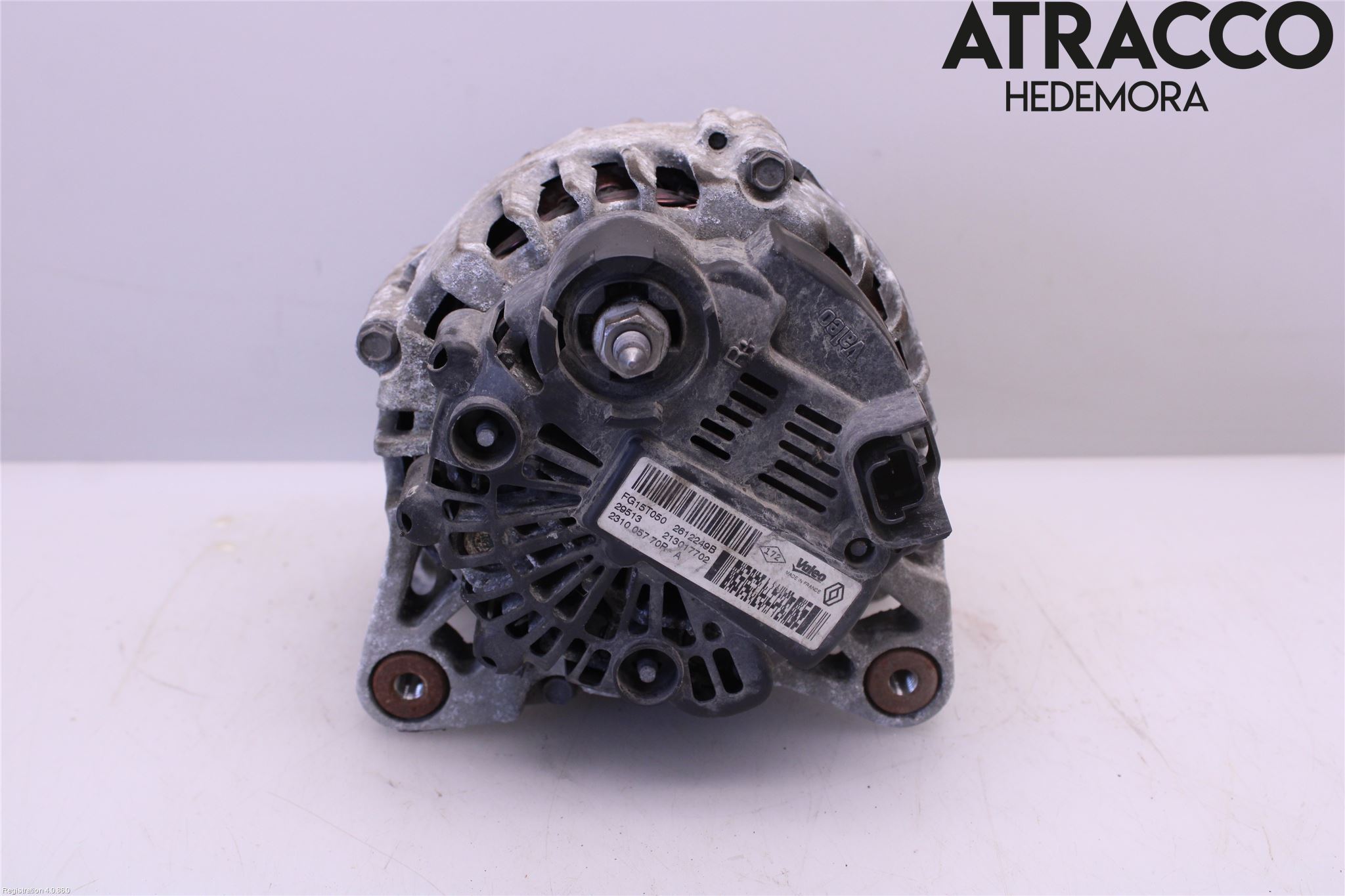 Dacia DUSTER 10-17 Dynamo